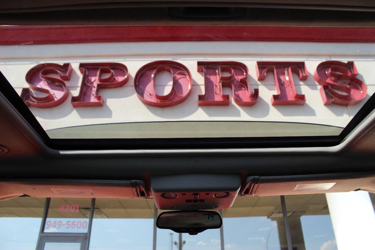 2005 Red Hummer H2 SUT (5GRGN22U05H) with an 6.0L V8 OHV 16V engine, 4-Speed Automatic Overdrive transmission, located at 4301 NW 39th , Oklahoma City, OK, 73112, (405) 949-5600, 35.512135, -97.598671 - NO DRIVERS LICENCE NO-FULL COVERAGE INSURANCE-NO CREDIT CHECK. COME ON OVER TO SUPERSPORTS AND TAKE A LOOK AND TEST DRIVE. PLEASE GIVE US A CALL AT (405) 949-5600. NO LICENSIA DE MANEJAR- NO SEGURO DE COBERTURA TOTAL- NO VERIFICACCION DE CREDITO. POR FAVOR VENGAN A SUPERSPORTS, ECHE UN - Photo#19