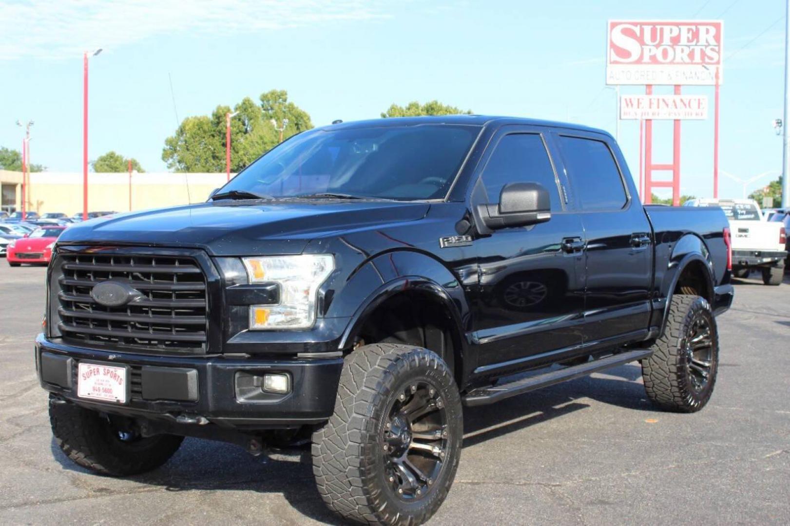 2016 Black Ford F-150 XLT SuperCrew 6.5-ft. Bed 4WD (1FTEW1EF3GK) with an 5.0L V8 engine, 6A transmission, located at 4301 NW 39th , Oklahoma City, OK, 73112, (405) 949-5600, 35.512135, -97.598671 - Photo#6