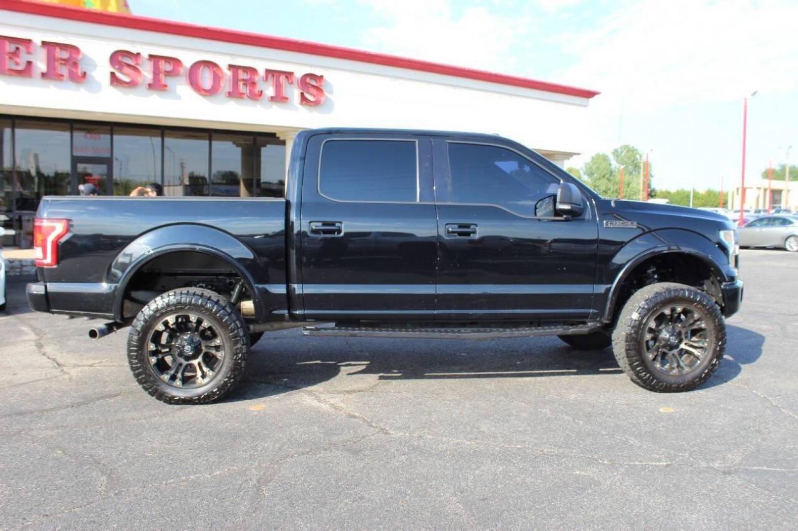 2016 Black Ford F-150 XLT SuperCrew 6.5-ft. Bed 4WD (1FTEW1EF3GK) with an 5.0L V8 engine, 6A transmission, located at 4301 NW 39th , Oklahoma City, OK, 73112, (405) 949-5600, 35.512135, -97.598671 - Photo#2