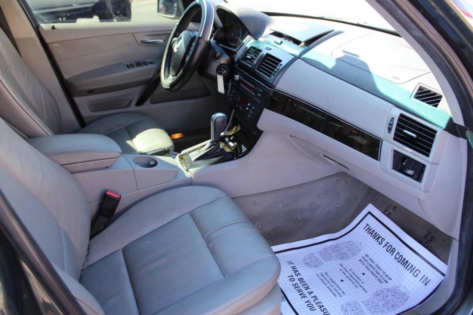 2008 Green BMW X3 3.0si (WBXPC93418W) with an 3.0L L6 DOHC 24V engine, Automatic 6-Speed transmission, located at 4301 NW 39th , Oklahoma City, OK, 73112, (405) 949-5600, 35.512135, -97.598671 - NO DRIVERS LICENCE -NO FULL COVERAGE INSURANCE - NO CREDIT CHECK. COME ON OVER TO SUPERSPORTS, TAKE A LOOK AND TEST DRIVE. PLEASE GIVE US A CALL AT (405) 949-5600. NO LICENCIA DE CONDUCIR - NO SEGURO DE COBERTURA TOTAL - NO VERIFICACION DE CREDITO. VISITENOS EN SUPERSPORTS, MIRE NUESTRO - Photo#7