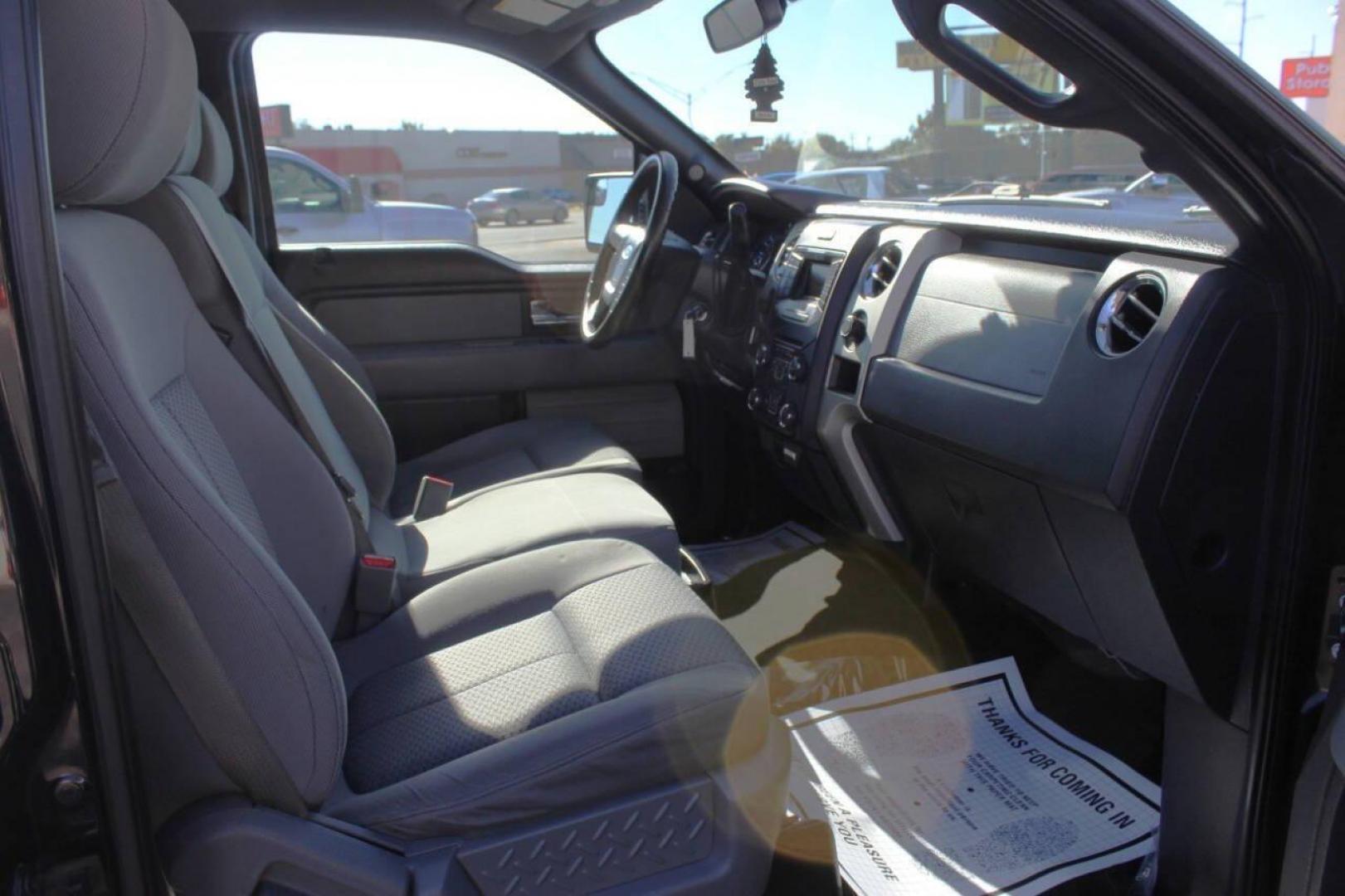 2013 Black Ford F-150 Platinum SuperCrew 6.5-ft. Bed 2WD (1FTFW1CT5DK) with an 3.5L V6 TURBO engine, 6-Speed Automatic transmission, located at 4301 NW 39th , Oklahoma City, OK, 73112, (405) 949-5600, 35.512135, -97.598671 - NO DRIVERS LICENCE NO-FULL COVERAGE INSURANCE-NO CREDIT CHECK. COME ON OVER TO SUPERSPORTS AND TAKE A LOOK AND TEST DRIVE. PLEASE GIVE US A CALL AT (405) 949-5600. NO LICENSIA DE MANEJAR- NO SEGURO DE COBERTURA TOTAL- NO VERIFICACCION DE CREDITO. POR FAVOR VENGAN A SUPERSPORTS, ECHE UN - Photo#8