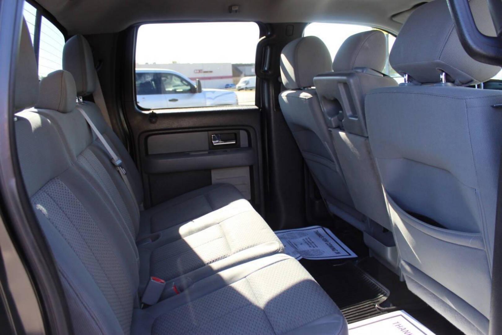 2013 Black Ford F-150 Platinum SuperCrew 6.5-ft. Bed 2WD (1FTFW1CT5DK) with an 3.5L V6 TURBO engine, 6-Speed Automatic transmission, located at 4301 NW 39th , Oklahoma City, OK, 73112, (405) 949-5600, 35.512135, -97.598671 - NO DRIVERS LICENCE NO-FULL COVERAGE INSURANCE-NO CREDIT CHECK. COME ON OVER TO SUPERSPORTS AND TAKE A LOOK AND TEST DRIVE. PLEASE GIVE US A CALL AT (405) 949-5600. NO LICENSIA DE MANEJAR- NO SEGURO DE COBERTURA TOTAL- NO VERIFICACCION DE CREDITO. POR FAVOR VENGAN A SUPERSPORTS, ECHE UN - Photo#9