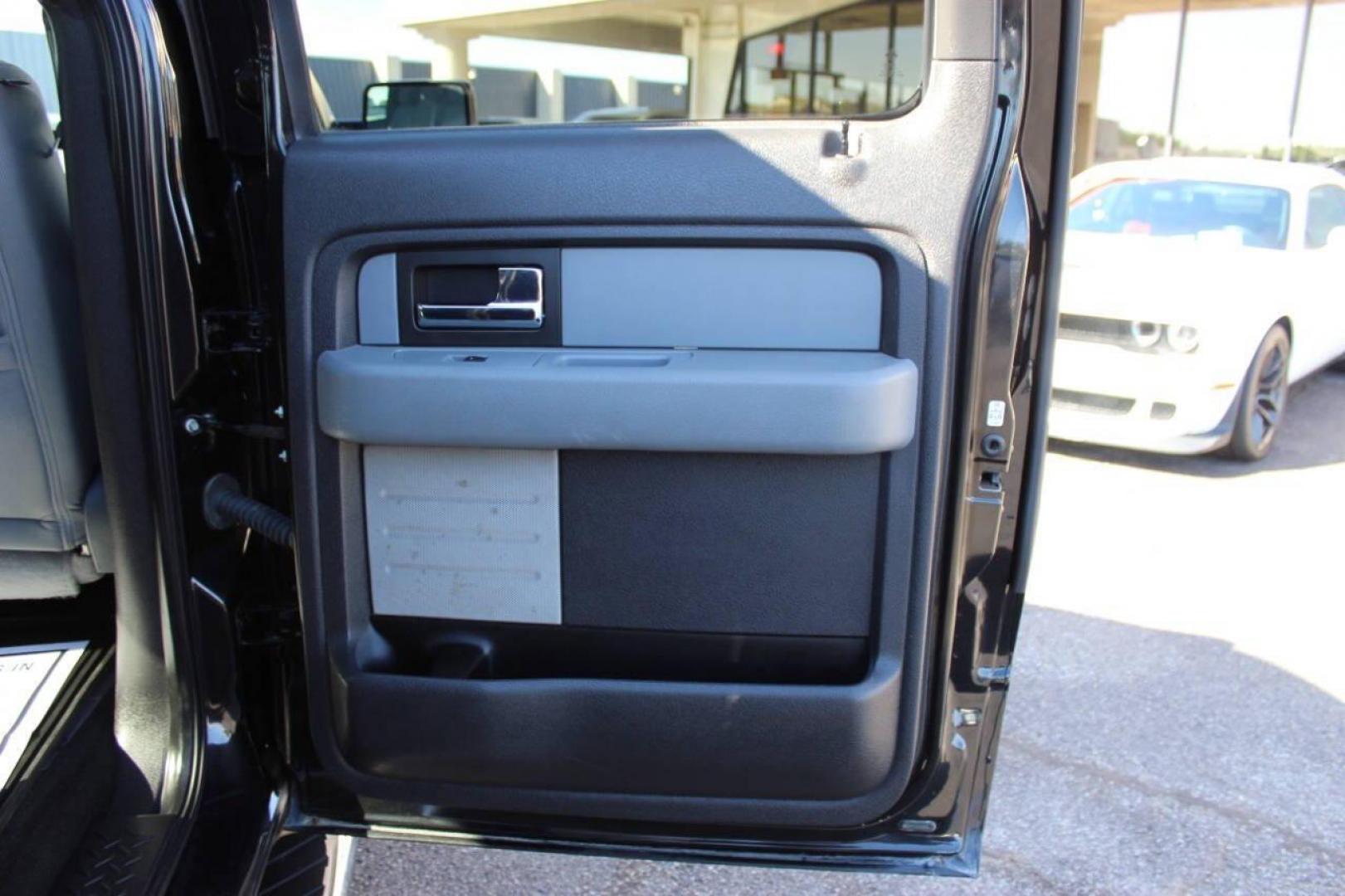 2013 Black Ford F-150 Platinum SuperCrew 6.5-ft. Bed 2WD (1FTFW1CT5DK) with an 3.5L V6 TURBO engine, 6-Speed Automatic transmission, located at 4301 NW 39th , Oklahoma City, OK, 73112, (405) 949-5600, 35.512135, -97.598671 - NO DRIVERS LICENCE NO-FULL COVERAGE INSURANCE-NO CREDIT CHECK. COME ON OVER TO SUPERSPORTS AND TAKE A LOOK AND TEST DRIVE. PLEASE GIVE US A CALL AT (405) 949-5600. NO LICENSIA DE MANEJAR- NO SEGURO DE COBERTURA TOTAL- NO VERIFICACCION DE CREDITO. POR FAVOR VENGAN A SUPERSPORTS, ECHE UN - Photo#11