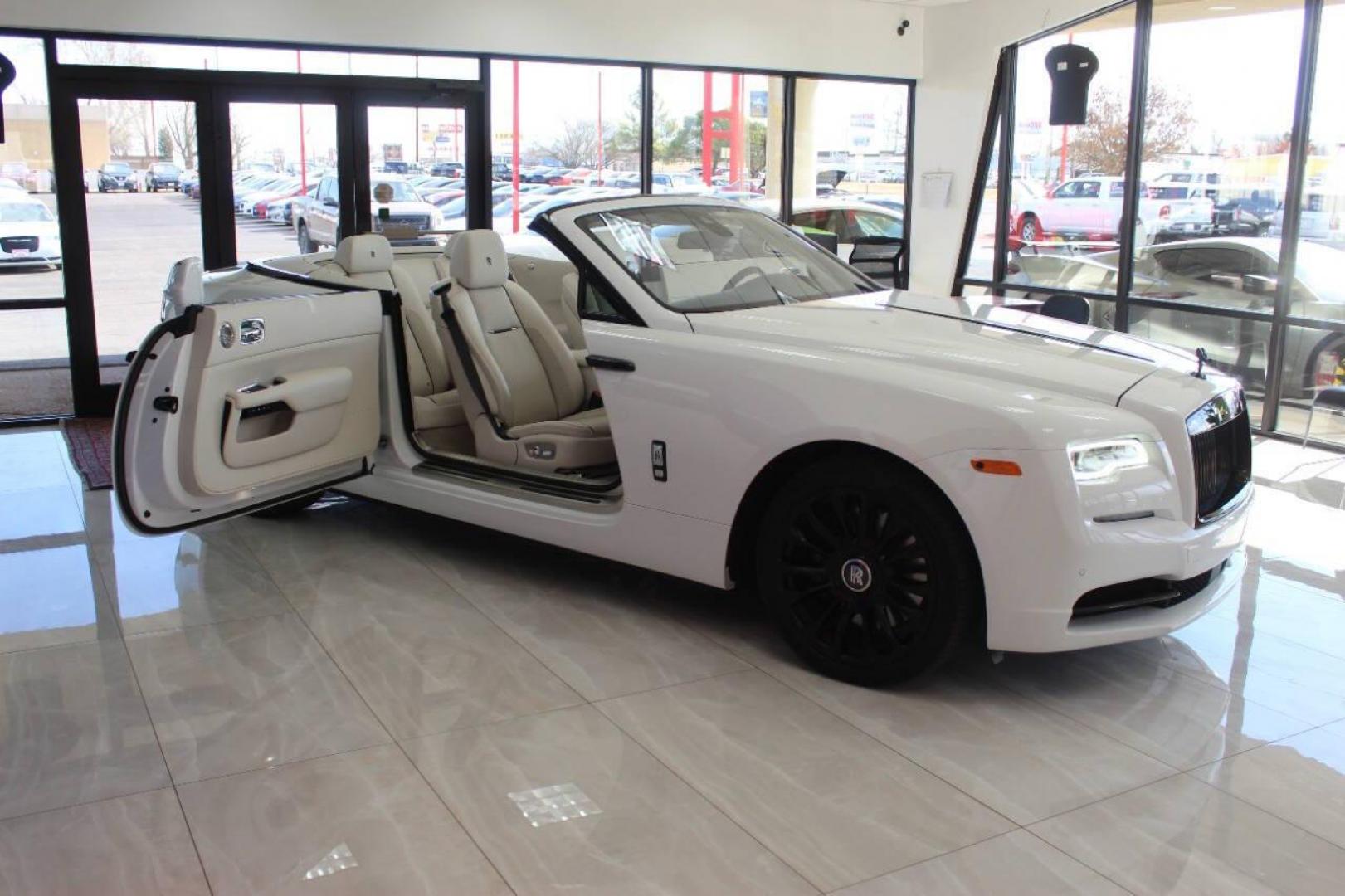 2021 White Rolls-Royce Dawn with an 6.6L V12 Twin Turbocharger 6.6L V12 engine, Automatic 8-Speed transmission, located at 4301 NW 39th , Oklahoma City, OK, 73112, (405) 949-5600, 35.512135, -97.598671 - Photo#6