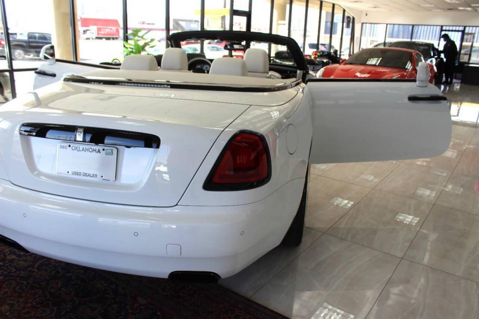 2021 White Rolls-Royce Dawn with an 6.6L V12 Twin Turbocharger 6.6L V12 engine, Automatic 8-Speed transmission, located at 4301 NW 39th , Oklahoma City, OK, 73112, (405) 949-5600, 35.512135, -97.598671 - Photo#7