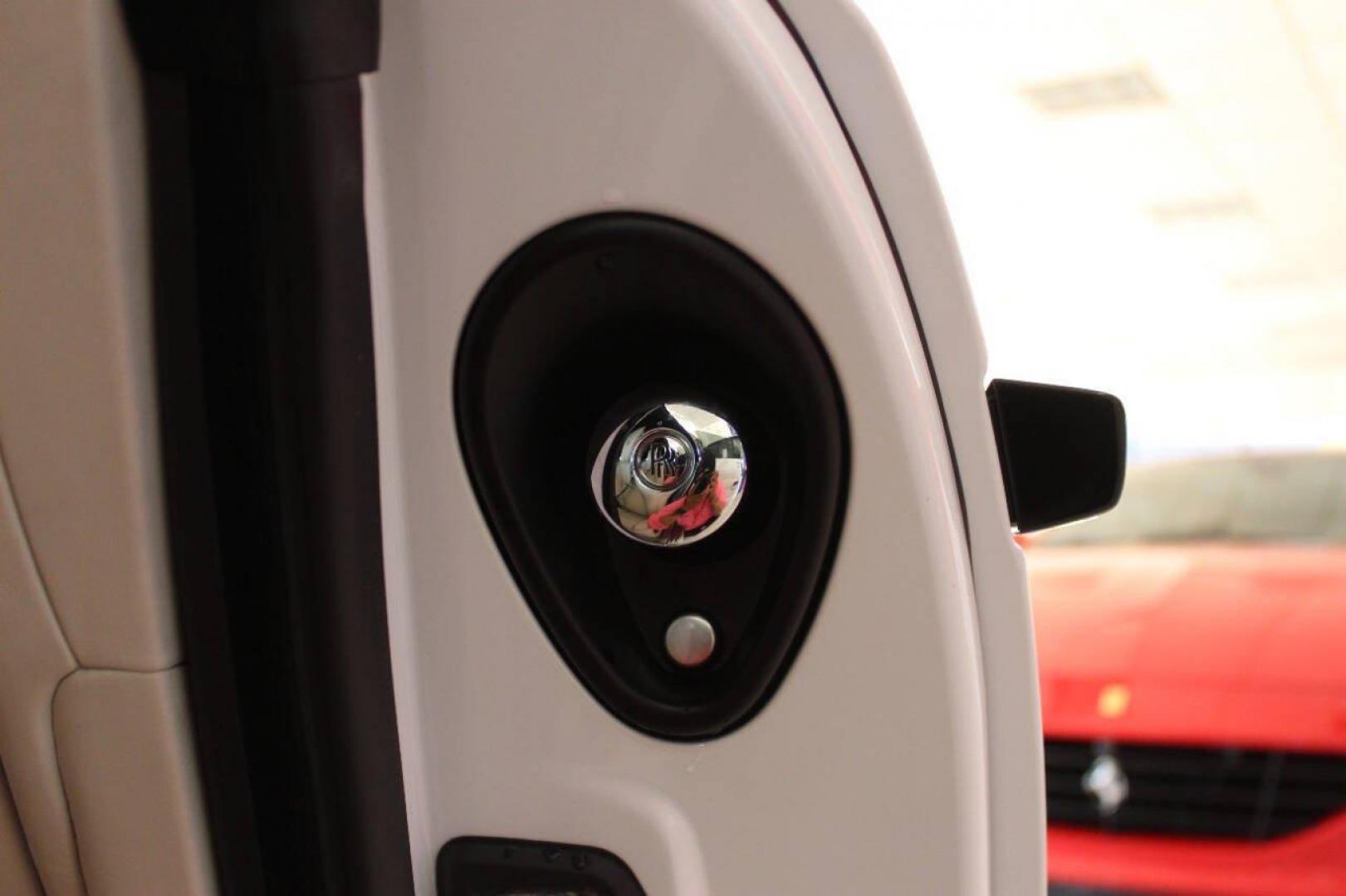 2021 White Rolls-Royce Dawn with an 6.6L V12 Twin Turbocharger 6.6L V12 engine, Automatic 8-Speed transmission, located at 4301 NW 39th , Oklahoma City, OK, 73112, (405) 949-5600, 35.512135, -97.598671 - Photo#28