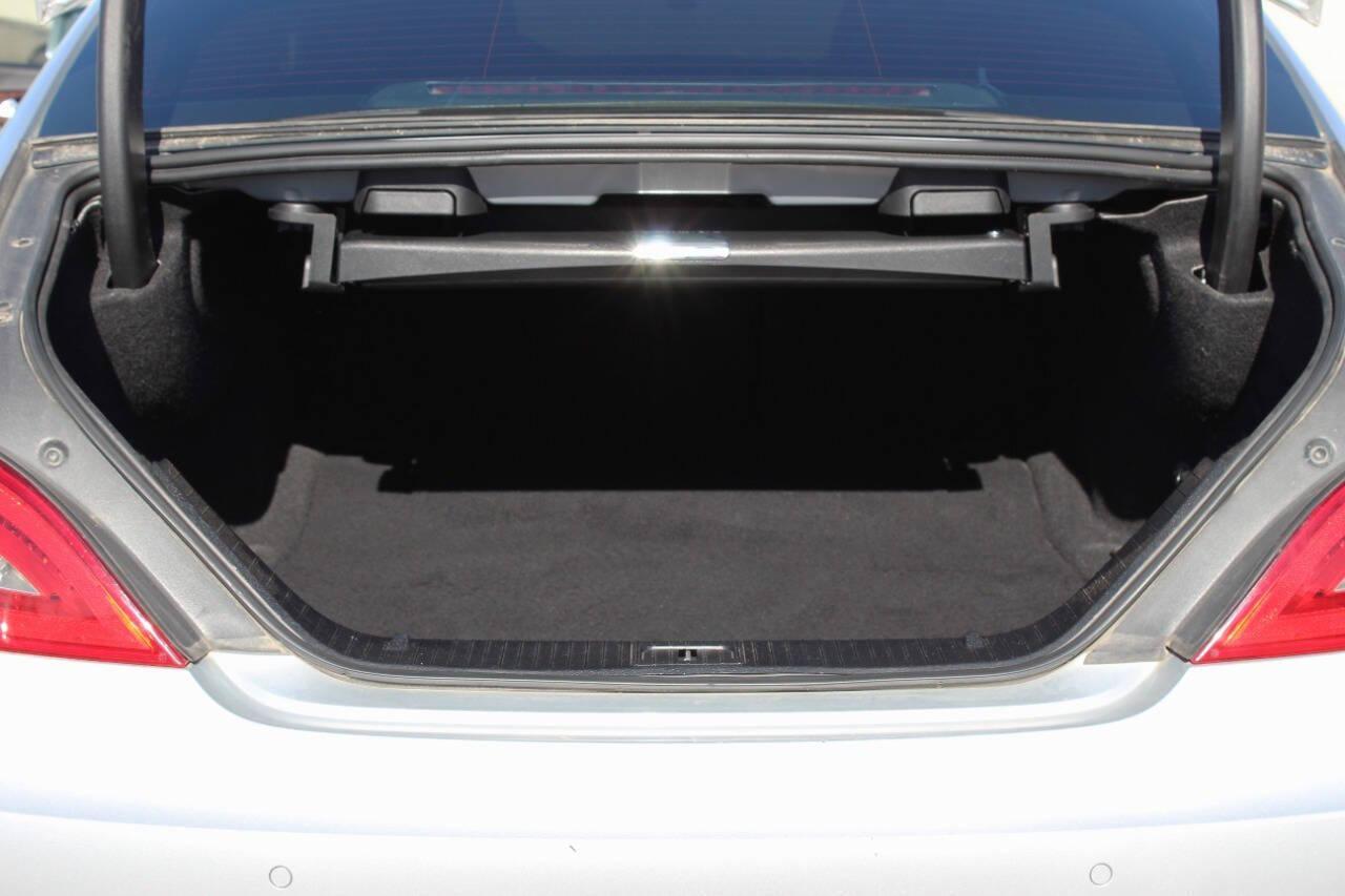2014 Black Mercedes-Benz CLS CLS550 4MATIC (WDDLJ9BB8EA) with an 4.7L Twin Turbo V8 402hp 443ft. lbs. 4.7L V8 engine, Automatic 7-Speed transmission, located at 4301 NW 39th , Oklahoma City, OK, 73112, (405) 949-5600, 35.512135, -97.598671 - Photo#10