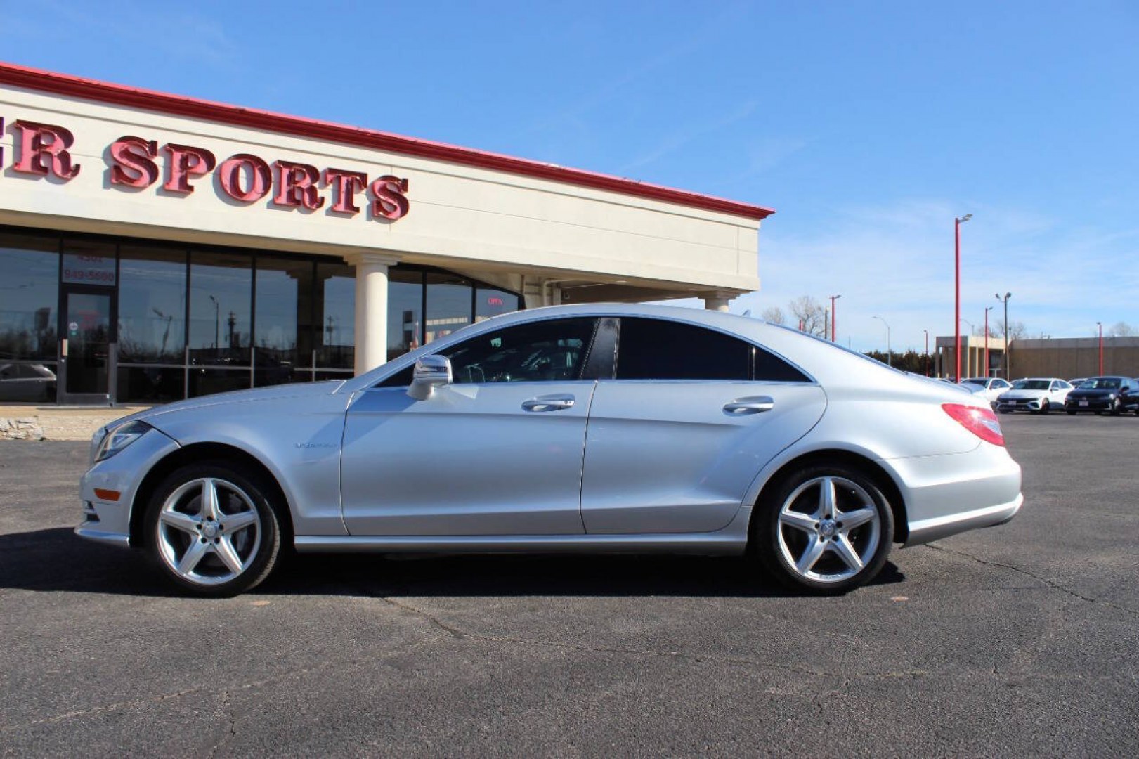 2014 Black Mercedes-Benz CLS CLS550 4MATIC (WDDLJ9BB8EA) with an 4.7L Twin Turbo V8 402hp 443ft. lbs. 4.7L V8 engine, Automatic 7-Speed transmission, located at 4301 NW 39th , Oklahoma City, OK, 73112, (405) 949-5600, 35.512135, -97.598671 - NO DRIVERS LICENSE - NO FULL COVERAGE INSURANCE - NO CREDIT CHECK. COME ON OVER TO SUPERSPORTS AND TAKE A LOOK AND TEST DRIVE PLEASE GIVE US A CALL AT (405) 949-5600. NO LICENCIA DE MANEJAR- NO SEGURO DE COBERTURA TOTAL- NO VERIFICACION DE CREDITO. POR FAVOR VENGAN A SUPERSPORTS, ECHE U- Photo#4