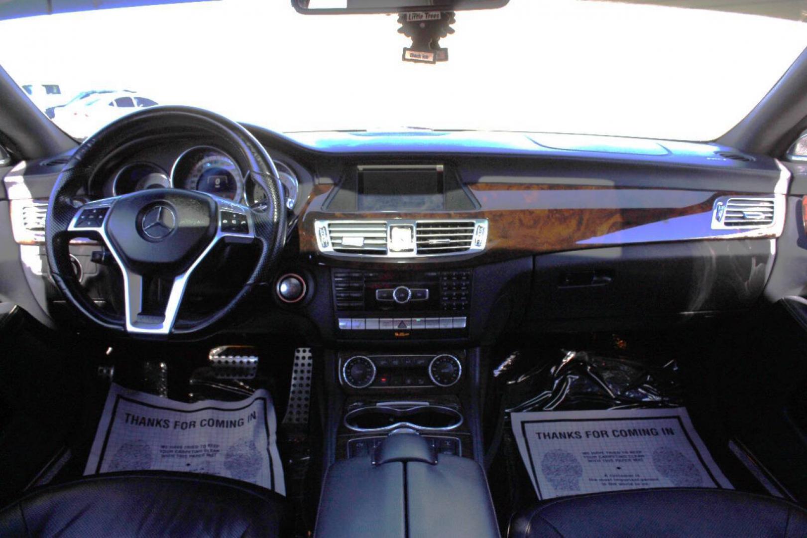 2014 Black Mercedes-Benz CLS CLS550 4MATIC (WDDLJ9BB8EA) with an 4.7L Twin Turbo V8 402hp 443ft. lbs. 4.7L V8 engine, Automatic 7-Speed transmission, located at 4301 NW 39th , Oklahoma City, OK, 73112, (405) 949-5600, 35.512135, -97.598671 - NO DRIVERS LICENSE - NO FULL COVERAGE INSURANCE - NO CREDIT CHECK. COME ON OVER TO SUPERSPORTS AND TAKE A LOOK AND TEST DRIVE PLEASE GIVE US A CALL AT (405) 949-5600. NO LICENCIA DE MANEJAR- NO SEGURO DE COBERTURA TOTAL- NO VERIFICACION DE CREDITO. POR FAVOR VENGAN A SUPERSPORTS, ECHE U- Photo#15