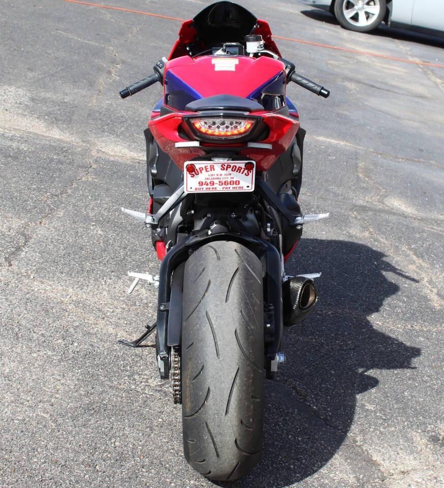 2023 Red Honda CBR - (JH2SC7755PK) with an 1000cc Unspecified engine, Manual 6-Speed transmission, located at 4301 NW 39th , Oklahoma City, OK, 73112, (405) 949-5600, 35.512135, -97.598671 - Photo#7