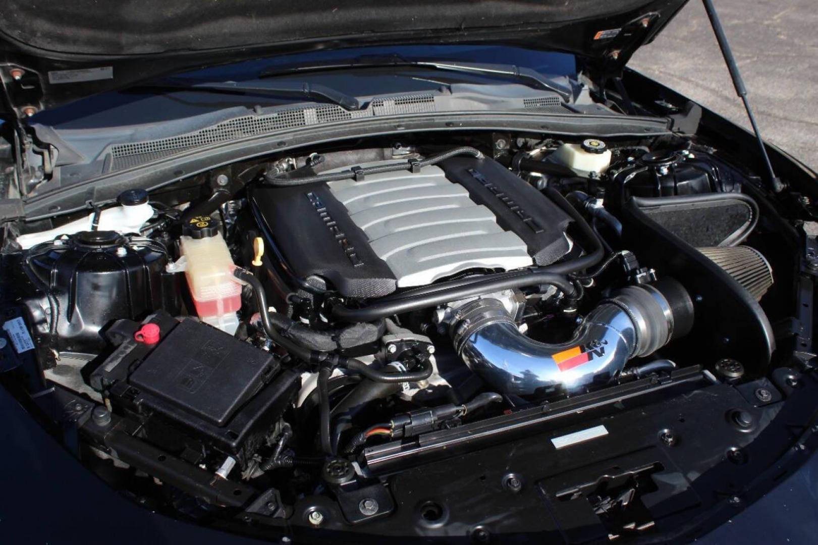 2016 Black Chevrolet Camaro 2SS Coupe (1G1FH1R79G0) with an 6.2L V8 455hp 455ft. lbs. 6.2L V8 engine, Automatic 8-Speed transmission, located at 4301 NW 39th , Oklahoma City, OK, 73112, (405) 949-5600, 35.512135, -97.598671 - NO DRIVERS LICENCE -NO FULL COVERAGE INSURANCE - NO CREDIT CHECK. COME ON OVER TO SUPERSPORTS, TAKE A LOOK AND TEST DRIVE. PLEASE GIVE US A CALL AT (405) 949-5600. NO LICENCIA DE CONDUCIR - NO SEGURO DE COBERTURA TOTAL - NO VERIFICACION DE CREDITO. VISITENOS EN SUPERSPORTS - Photo#6