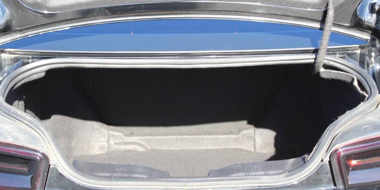 2016 Black Chevrolet Camaro 2SS Coupe (1G1FH1R79G0) with an 6.2L V8 455hp 455ft. lbs. 6.2L V8 engine, Automatic 8-Speed transmission, located at 4301 NW 39th , Oklahoma City, OK, 73112, (405) 949-5600, 35.512135, -97.598671 - NO DRIVERS LICENCE -NO FULL COVERAGE INSURANCE - NO CREDIT CHECK. COME ON OVER TO SUPERSPORTS, TAKE A LOOK AND TEST DRIVE. PLEASE GIVE US A CALL AT (405) 949-5600. NO LICENCIA DE CONDUCIR - NO SEGURO DE COBERTURA TOTAL - NO VERIFICACION DE CREDITO. VISITENOS EN SUPERSPORTS - Photo#11