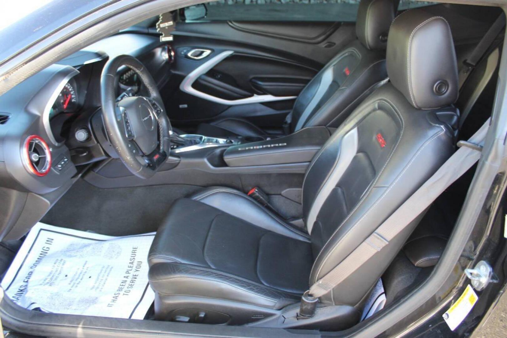 2016 Black Chevrolet Camaro 2SS Coupe (1G1FH1R79G0) with an 6.2L V8 455hp 455ft. lbs. 6.2L V8 engine, Automatic 8-Speed transmission, located at 4301 NW 39th , Oklahoma City, OK, 73112, (405) 949-5600, 35.512135, -97.598671 - NO DRIVERS LICENCE -NO FULL COVERAGE INSURANCE - NO CREDIT CHECK. COME ON OVER TO SUPERSPORTS, TAKE A LOOK AND TEST DRIVE. PLEASE GIVE US A CALL AT (405) 949-5600. NO LICENCIA DE CONDUCIR - NO SEGURO DE COBERTURA TOTAL - NO VERIFICACION DE CREDITO. VISITENOS EN SUPERSPORTS - Photo#13