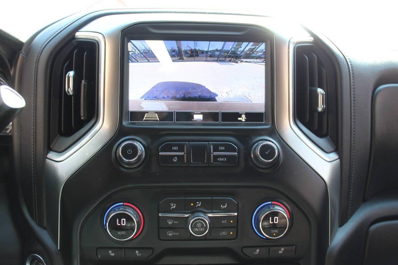 2020 Black Chevrolet Silverado 1500 LT Trail Boss Crew Cab Long Box 4WD (1GCPYFEL9LZ) with an EcoTec3 6.2L V8 420hp 460ft. lbs. 6.2L V8 engine, Automatic 10-Speed transmission, located at 4301 NW 39th , Oklahoma City, OK, 73112, (405) 949-5600, 35.512135, -97.598671 - NO DRIVERS LICENCE -NO FULL COVERAGE INSURANCE - NO CREDIT CHECK. COME ON OVER TO SUPERSPORTS, TAKE A LOOK AND TEST DRIVE. PLEASE GIVE US A CALL AT (405) 949-5600. NO LICENCIA DE CONDUCIR - NO SEGURO DE COBERTURA TOTAL - NO VERIFICACION DE CREDITO. VISITENOS EN SUPERSPORTS, MIRE NUE - Photo#18