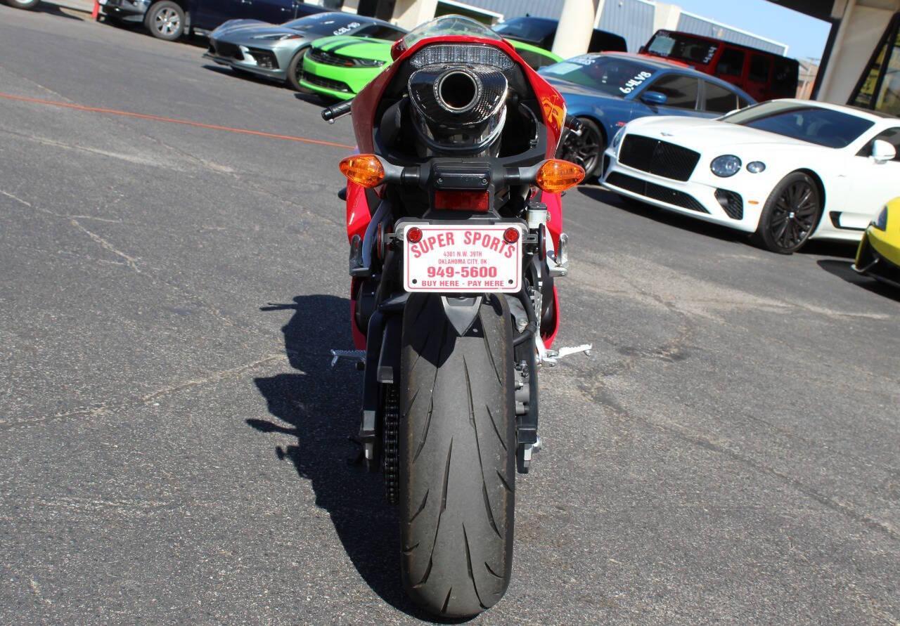 2024 Red Honda CBR - (JH2PC40J3RK) with an 600cc Unspecified engine, Manual transmission, located at 4301 NW 39th , Oklahoma City, OK, 73112, (405) 949-5600, 35.512135, -97.598671 - Photo#8