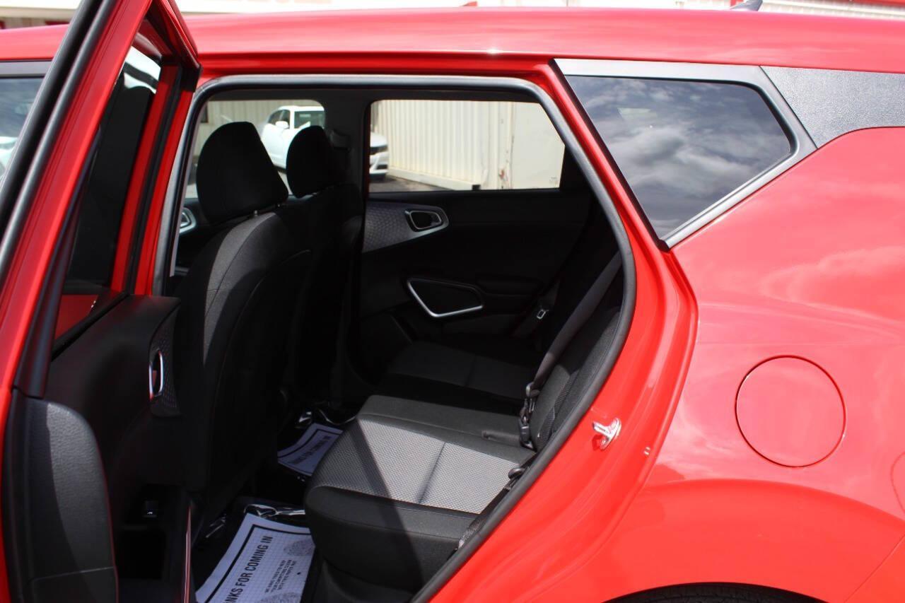 2025 Red Kia Soul LX CVT (KNDJ23AUXS7) with an 2.0L I4 147hp 132ft. lbs. 2.0L I4 engine, CVT transmission, located at 4301 NW 39th , Oklahoma City, OK, 73112, (405) 949-5600, 35.512135, -97.598671 - NO DRIVERS LICENCE -NO FULL COVERAGE INSURANCE - NO CREDIT CHECK. COME ON OVER TO SUPERSPORTS, TAKE A LOOK AND TEST DRIVE. PLEASE GIVE US A CALL AT (405) 949-5600. NO LICENCIA DE CONDUCIR - NO SEGURO DE COBERTURA TOTAL - NO VERIFICACION DE CREDITO. VISITENOS EN SUPERSPORTS, MIRE NUESTRO - Photo#13