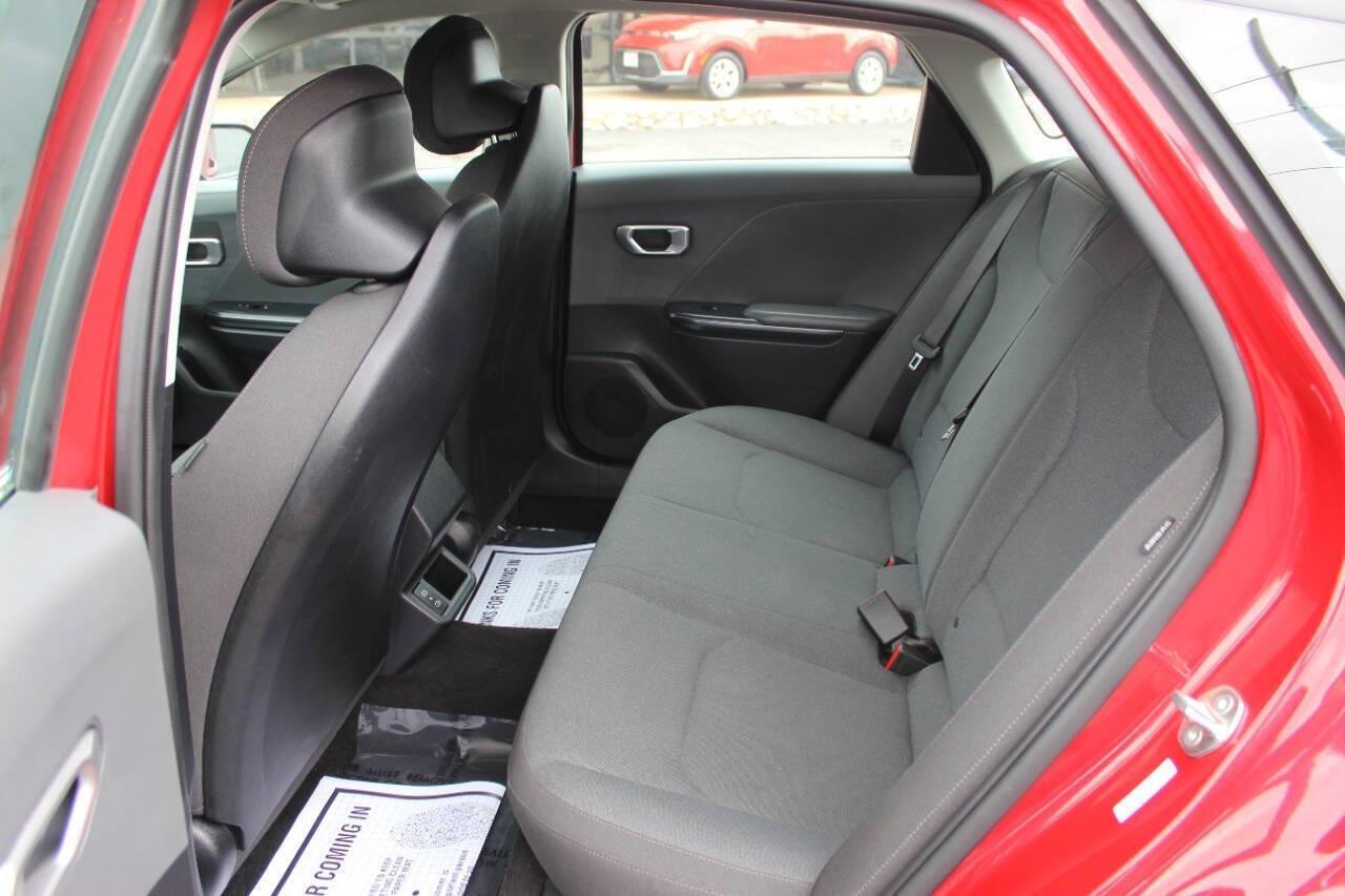 2025 Red Kia K4 LX (3KPFT4DE4SE) with an 2.0L I4 147hp 132ft. lbs. SULEV 2.0L I4 engine, CVT transmission, located at 4301 NW 39th , Oklahoma City, OK, 73112, (405) 949-5600, 35.512135, -97.598671 - NO DRIVERS LICENCE -NO FULL COVERAGE INSURANCE - NO CREDIT CHECK. COME ON OVER TO SUPERSPORTS, TAKE A LOOK AND TEST DRIVE. PLEASE GIVE US A CALL AT (405) 949-5600. NO LICENCIA DE CONDUCIR - NO SEGURO DE COBERTURA TOTAL - NO VERIFICACION DE CREDITO. VISITENOS EN SUPERSPORTS, MIRE NUESTRO - Photo#13