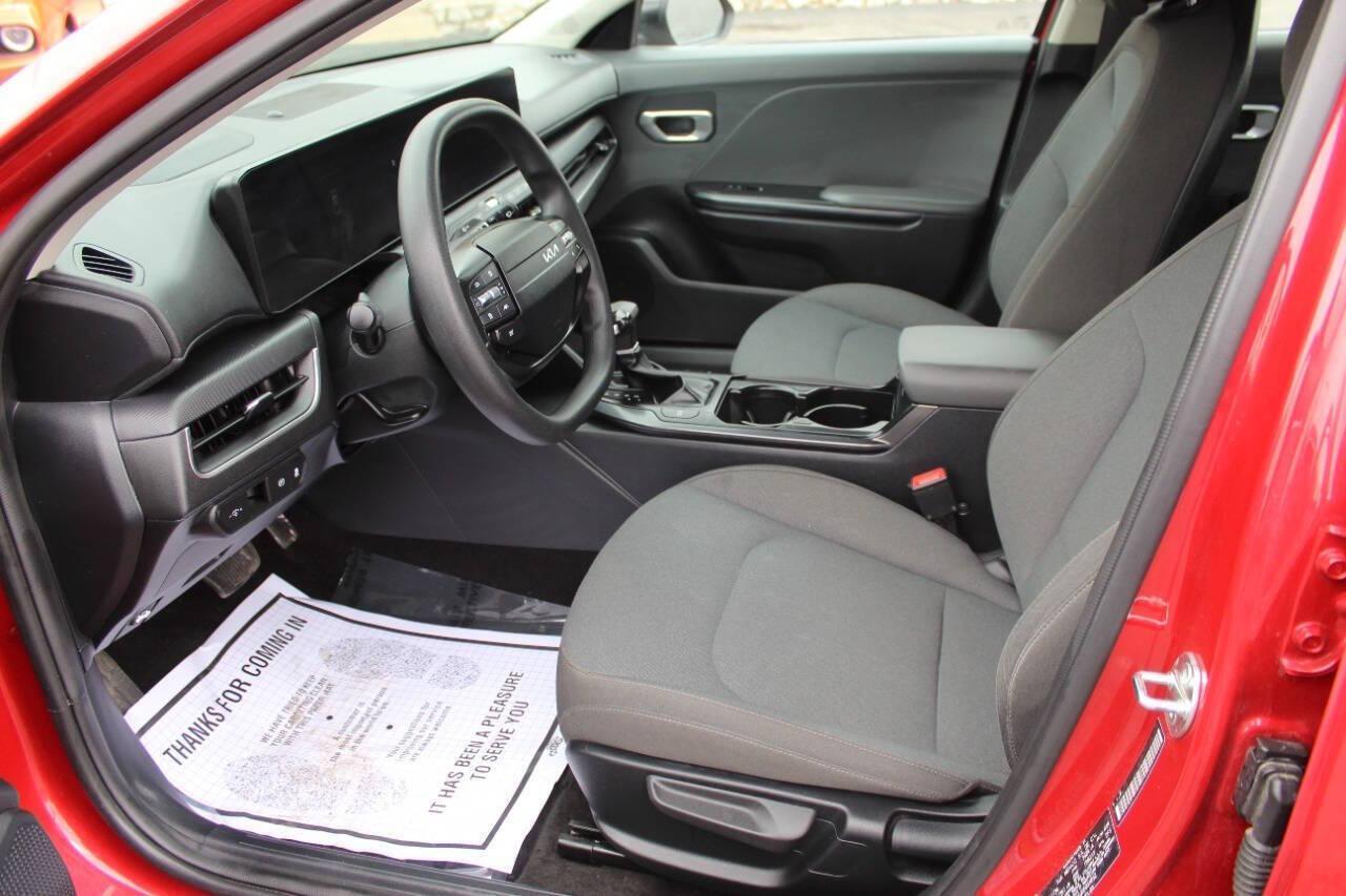 2025 Red Kia K4 LX (3KPFT4DE4SE) with an 2.0L I4 147hp 132ft. lbs. SULEV 2.0L I4 engine, CVT transmission, located at 4301 NW 39th , Oklahoma City, OK, 73112, (405) 949-5600, 35.512135, -97.598671 - NO DRIVERS LICENCE -NO FULL COVERAGE INSURANCE - NO CREDIT CHECK. COME ON OVER TO SUPERSPORTS, TAKE A LOOK AND TEST DRIVE. PLEASE GIVE US A CALL AT (405) 949-5600. NO LICENCIA DE CONDUCIR - NO SEGURO DE COBERTURA TOTAL - NO VERIFICACION DE CREDITO. VISITENOS EN SUPERSPORTS, MIRE NUESTRO - Photo#15