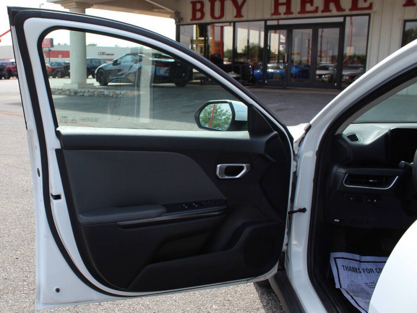 2025 White Kia K4 LX (3KPFT4DE5SE) with an 2.0L I4 147hp 132ft. lbs. SULEV 2.0L I4 engine, CVT transmission, located at 4301 NW 39th , Oklahoma City, OK, 73112, (405) 949-5600, 35.512135, -97.598671 - Hablamos espanol. SPEND SMART --- BUY FROM SUPER SPORTS. ASKING WHOLESALE CASH PRICE: $18,900 (CASH ONLY) PLUS $100 PROCESSING FEE. ALL PRICES, DOWN PAYMENTS, PAYMENTS, AND FINANCE TERMS ARE NEGOTIABLE AT THE TIME OF APPROVAL. WE WILL WORK WITH YOU TO FIT YOUR BUDGET. WE WILL EVEN LO- Photo#15