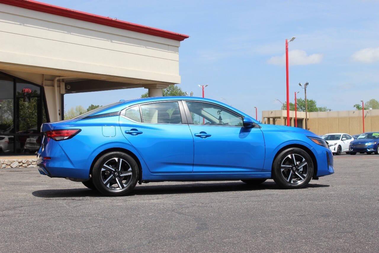 2025 Blue Nissan Sentra SV (3N1AB8CV8SY) with an 2.0L I4 149hp 146ft. lbs. 2.0L I4 engine, CVT transmission, located at 4301 NW 39th , Oklahoma City, OK, 73112, (405) 949-5600, 35.512135, -97.598671 - NO DRIVERS LICENCE -NO FULL COVERAGE INSURANCE - NO CREDIT CHECK. COME ON OVER TO SUPERSPORTS, TAKE A LOOK AND TEST DRIVE. PLEASE GIVE US A CALL AT (405) 949-5600. NO LICENCIA DE CONDUCIR - NO SEGURO DE COBERTURA TOTAL - NO VERIFICACION DE CREDITO. VISITENOS EN SUPERSPORTS, MIRE NUESTRO - Photo#2