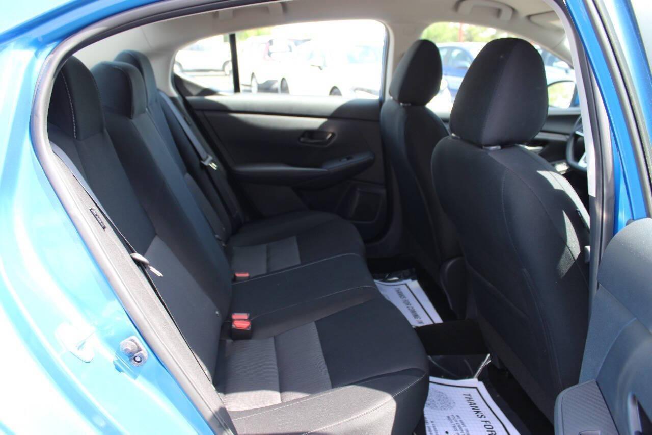 2025 Blue Nissan Sentra SV (3N1AB8CV9SY) with an 2.0L I4 149hp 146ft. lbs. 2.0L I4 engine, CVT transmission, located at 4301 NW 39th , Oklahoma City, OK, 73112, (405) 949-5600, 35.512135, -97.598671 - NO DRIVERS LICENCE -NO FULL COVERAGE INSURANCE - NO CREDIT CHECK. COME ON OVER TO SUPERSPORTS, TAKE A LOOK AND TEST DRIVE. PLEASE GIVE US A CALL AT (405) 949-5600. NO LICENCIA DE CONDUCIR - NO SEGURO DE COBERTURA TOTAL - NO VERIFICACION DE CREDITO. VISITENOS EN SUPERSPORTS, MIRE NUESTRO - Photo#10