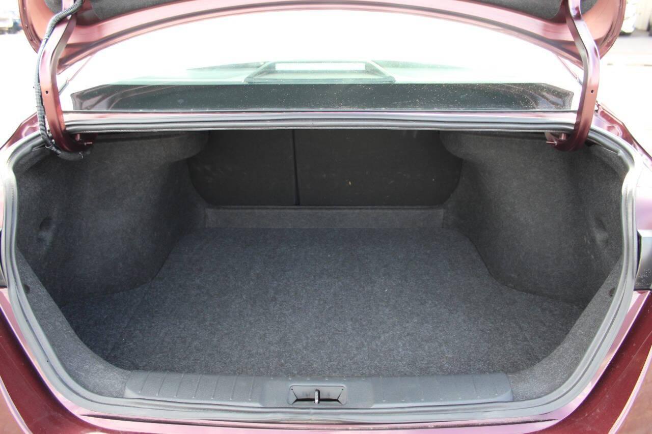 2025 Maroon Nissan Sentra SV (3N1AB8CV3SY) with an 2.0L I4 149hp 146ft. lbs. 2.0L I4 engine, CVT transmission, located at 4301 NW 39th , Oklahoma City, OK, 73112, (405) 949-5600, 35.512135, -97.598671 - NO DRIVERS LICENCE -NO FULL COVERAGE INSURANCE - NO CREDIT CHECK. COME ON OVER TO SUPERSPORTS, TAKE A LOOK AND TEST DRIVE. PLEASE GIVE US A CALL AT (405) 949-5600. NO LICENCIA DE CONDUCIR - NO SEGURO DE COBERTURA TOTAL - NO VERIFICACION DE CREDITO. VISITENOS EN SUPERSPORTS, MIRE - Photo#12