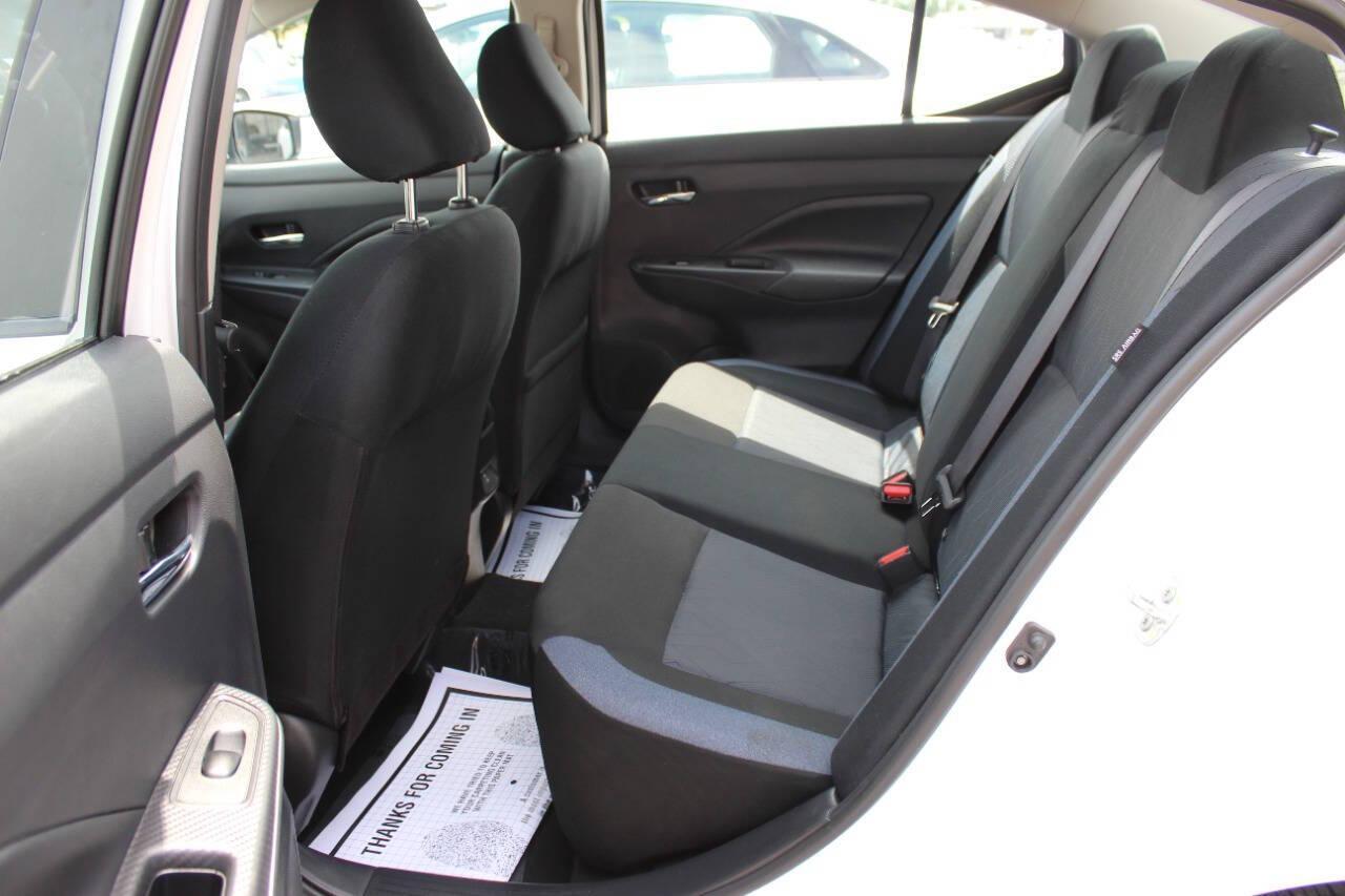 2025 White Nissan Versa SV (3N1CN8EV0SL) with an 1.6L I4 122hp 114ft. lbs. 1.6L I4 engine, CVT transmission, located at 4301 NW 39th , Oklahoma City, OK, 73112, (405) 949-5600, 35.512135, -97.598671 - NO DRIVERS LICENCE -NO FULL COVERAGE INSURANCE - NO CREDIT CHECK. COME ON OVER TO SUPERSPORTS, TAKE A LOOK AND TEST DRIVE. PLEASE GIVE US A CALL AT (405) 949-5600. NO LICENCIA DE CONDUCIR - NO SEGURO DE COBERTURA TOTAL - NO VERIFICACION DE CREDITO. VISITENOS EN SUPERSPORTS, MIRE NUESTRO - Photo#13