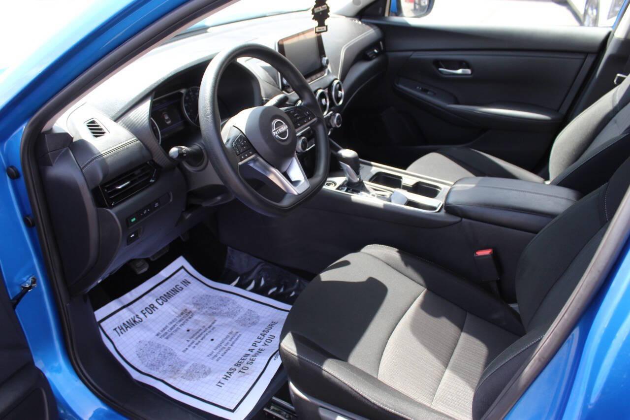 2025 Blue Nissan Sentra SV (3N1AB8CV1SY) with an 2.0L I4 149hp 146ft. lbs. 2.0L I4 engine, CVT transmission, located at 4301 NW 39th , Oklahoma City, OK, 73112, (405) 949-5600, 35.512135, -97.598671 - NO DRIVERS LICENCE -NO FULL COVERAGE INSURANCE - NO CREDIT CHECK. COME ON OVER TO SUPERSPORTS, TAKE A LOOK AND TEST DRIVE. PLEASE GIVE US A CALL AT (405) 949-5600. NO LICENCIA DE CONDUCIR - NO SEGURO DE COBERTURA TOTAL - NO VERIFICACION DE CREDITO. VISITENOS EN SUPERSPORTS, MIRE NUESTRO - Photo#15