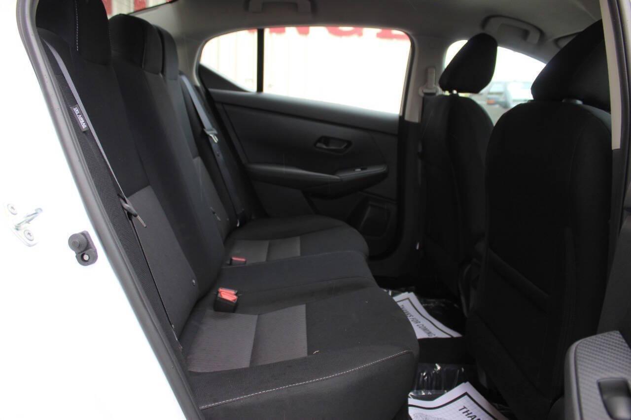 2025 White Nissan Sentra SV (3N1AB8CV0SY) with an 2.0L I4 149hp 146ft. lbs. 2.0L I4 engine, CVT transmission, located at 4301 NW 39th , Oklahoma City, OK, 73112, (405) 949-5600, 35.512135, -97.598671 - NO DRIVERS LICENCE -NO FULL COVERAGE INSURANCE - NO CREDIT CHECK. COME ON OVER TO SUPERSPORTS, TAKE A LOOK AND TEST DRIVE. PLEASE GIVE US A CALL AT (405) 949-5600. NO LICENCIA DE CONDUCIR - NO SEGURO DE COBERTURA TOTAL - NO VERIFICACION DE CREDITO. VISITENOS EN SUPERSPORTS, MIRE NUESTRO - Photo#10