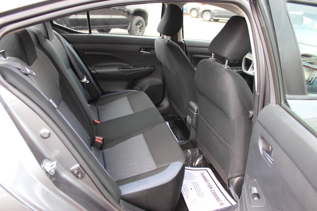 2025 Gray Nissan Versa SV (3N1CN8EV7SL) with an 1.6L I4 122hp 114ft. lbs. 1.6L I4 engine, CVT transmission, located at 4301 NW 39th , Oklahoma City, OK, 73112, (405) 949-5600, 35.512135, -97.598671 - NO DRIVERS LICENCE -NO FULL COVERAGE INSURANCE - NO CREDIT CHECK. COME ON OVER TO SUPERSPORTS, TAKE A LOOK AND TEST DRIVE. PLEASE GIVE US A CALL AT (405) 949-5600. NO LICENCIA DE CONDUCIR - NO SEGURO DE COBERTURA TOTAL - NO VERIFICACION DE CREDITO. VISITENOS EN SUPERSPORTS, MIRE NUESTRO - Photo#10