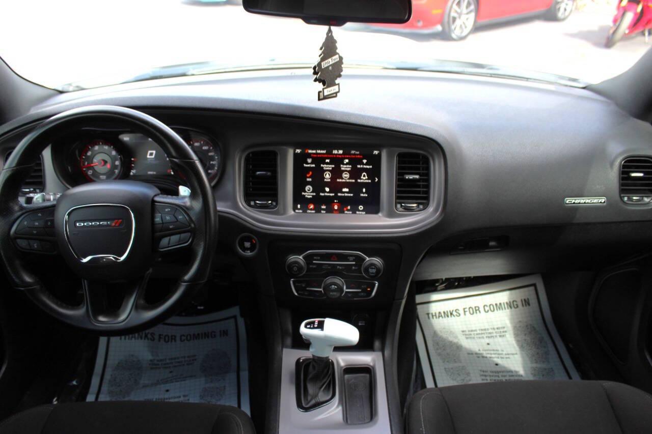 2023 White Dodge Charger R/T (2C3CDXCT4PH) with an HEMI 5.7L V8 370hp 395ft. lbs. 5.7L V8 engine, Automatic 8-Speed transmission, located at 4301 NW 39th , Oklahoma City, OK, 73112, (405) 949-5600, 35.512135, -97.598671 - NO DRIVERS LICENCE -NO FULL COVERAGE INSURANCE - NO CREDIT CHECK. COME ON OVER TO SUPERSPORTS, TAKE A LOOK AND TEST DRIVE. PLEASE GIVE US A CALL AT (405) 949-5600. NO LICENCIA DE CONDUCIR - NO SEGURO DE COBERTURA TOTAL - NO VERIFICACION DE CREDITO. VISITENOS EN SUPERSPORTS, MIRE NUESTRO - Photo#23