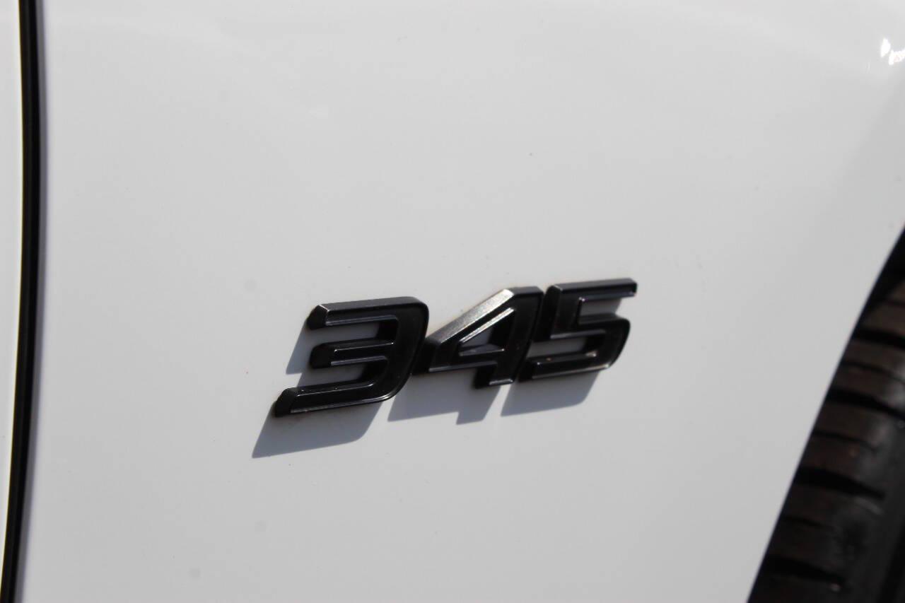 2023 White Dodge Charger R/T (2C3CDXCT4PH) with an HEMI 5.7L V8 370hp 395ft. lbs. 5.7L V8 engine, Automatic 8-Speed transmission, located at 4301 NW 39th , Oklahoma City, OK, 73112, (405) 949-5600, 35.512135, -97.598671 - NO DRIVERS LICENCE -NO FULL COVERAGE INSURANCE - NO CREDIT CHECK. COME ON OVER TO SUPERSPORTS, TAKE A LOOK AND TEST DRIVE. PLEASE GIVE US A CALL AT (405) 949-5600. NO LICENCIA DE CONDUCIR - NO SEGURO DE COBERTURA TOTAL - NO VERIFICACION DE CREDITO. VISITENOS EN SUPERSPORTS, MIRE NUESTRO - Photo#29