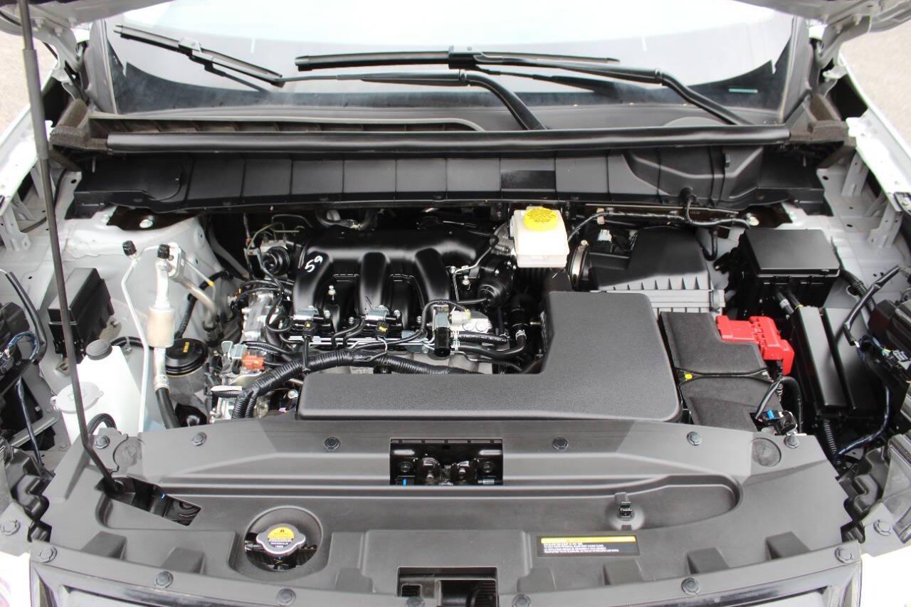 2025 Silver Nissan Pathfinder SV (5N1DR3BA3SC) with an 3.5L V6 284hp 259ft. lbs. 3.5L V6 engine, Automatic 9-Speed transmission, located at 4301 NW 39th , Oklahoma City, OK, 73112, (405) 949-5600, 35.512135, -97.598671 - NO DRIVERS LICENCE -NO FULL COVERAGE INSURANCE - NO CREDIT CHECK. COME ON OVER TO SUPERSPORTS, TAKE A LOOK AND TEST DRIVE. PLEASE GIVE US A CALL AT (405) 949-5600. NO LICENCIA DE CONDUCIR - NO SEGURO DE COBERTURA TOTAL - NO VERIFICACION DE CREDITO. VISITENOS EN SUPERSPORTS, MIRE NUESTRO - Photo#21