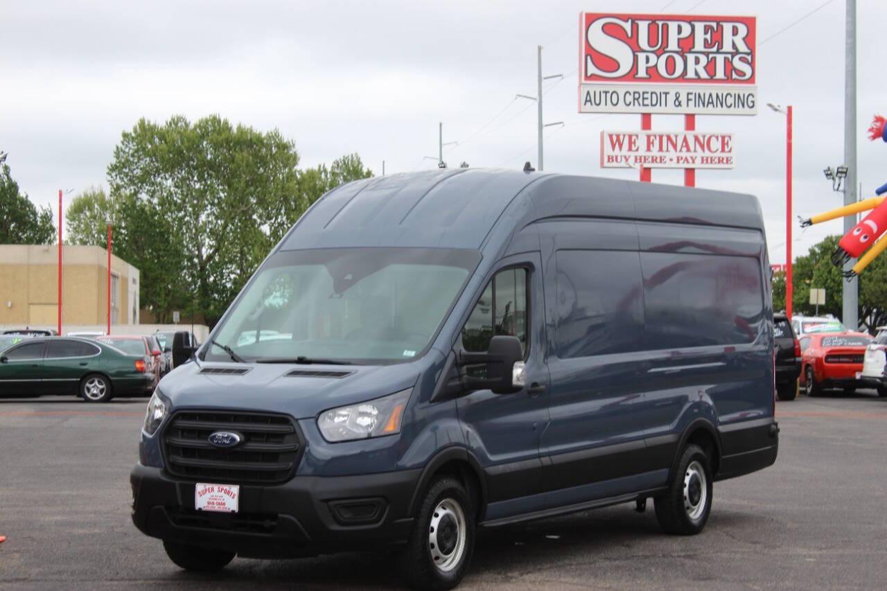 2021 Gray Ford Transit 250 Van High Roof w/Sliding Pass. 148-in. WB EL (1FTBR3X83MK) with an 3.5L Flex Fuel V6 275hp 262ft. lbs. 3.5L V6 engine, Automatic 10-Speed transmission, located at 4301 NW 39th , Oklahoma City, OK, 73112, (405) 949-5600, 35.512135, -97.598671 - NO DRIVERS LICENCE -NO FULL COVERAGE INSURANCE - NO CREDIT CHECK. COME ON OVER TO SUPERSPORTS, TAKE A LOOK AND TEST DRIVE. PLEASE GIVE US A CALL AT (405) 949-5600. NO LICENCIA DE CONDUCIR - NO SEGURO DE COBERTURA TOTAL - NO VERIFICACION DE CREDITO. VISITENOS EN SUPERSPORTS, MIRE NUEST - Photo#7