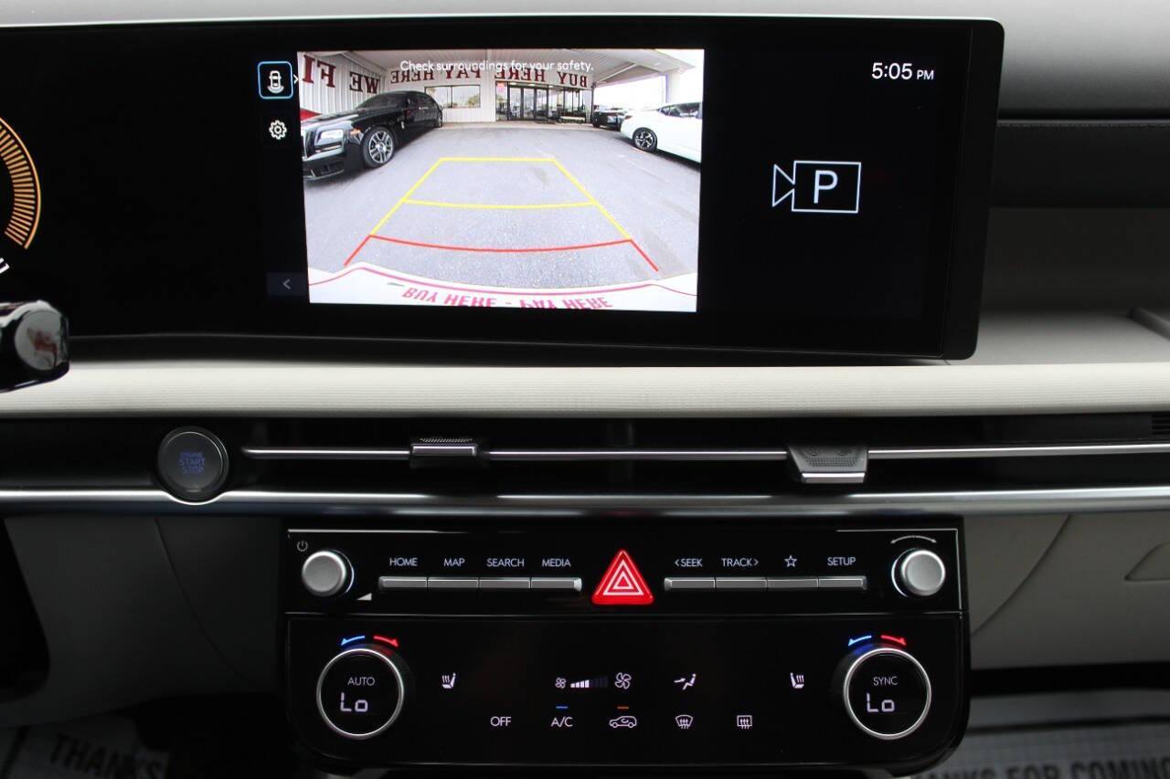 2025 White Hyundai Tucson SEL (5NMJB3DE3SH) with an 2.5L I4 187hp 178ft. lbs. SULEV 2.5L I4 engine, Automatic 8-Speed transmission, located at 4301 NW 39th , Oklahoma City, OK, 73112, (405) 949-5600, 35.512135, -97.598671 - NO DRIVERS LICENCE -NO FULL COVERAGE INSURANCE - NO CREDIT CHECK. COME ON OVER TO SUPERSPORTS, TAKE A LOOK AND TEST DRIVE. PLEASE GIVE US A CALL AT (405) 949-5600. NO LICENCIA DE CONDUCIR - NO SEGURO DE COBERTURA TOTAL - NO VERIFICACION DE CREDITO. VISITENOS EN SUPERSPORTS, MIRE NUESTRO - Photo#21