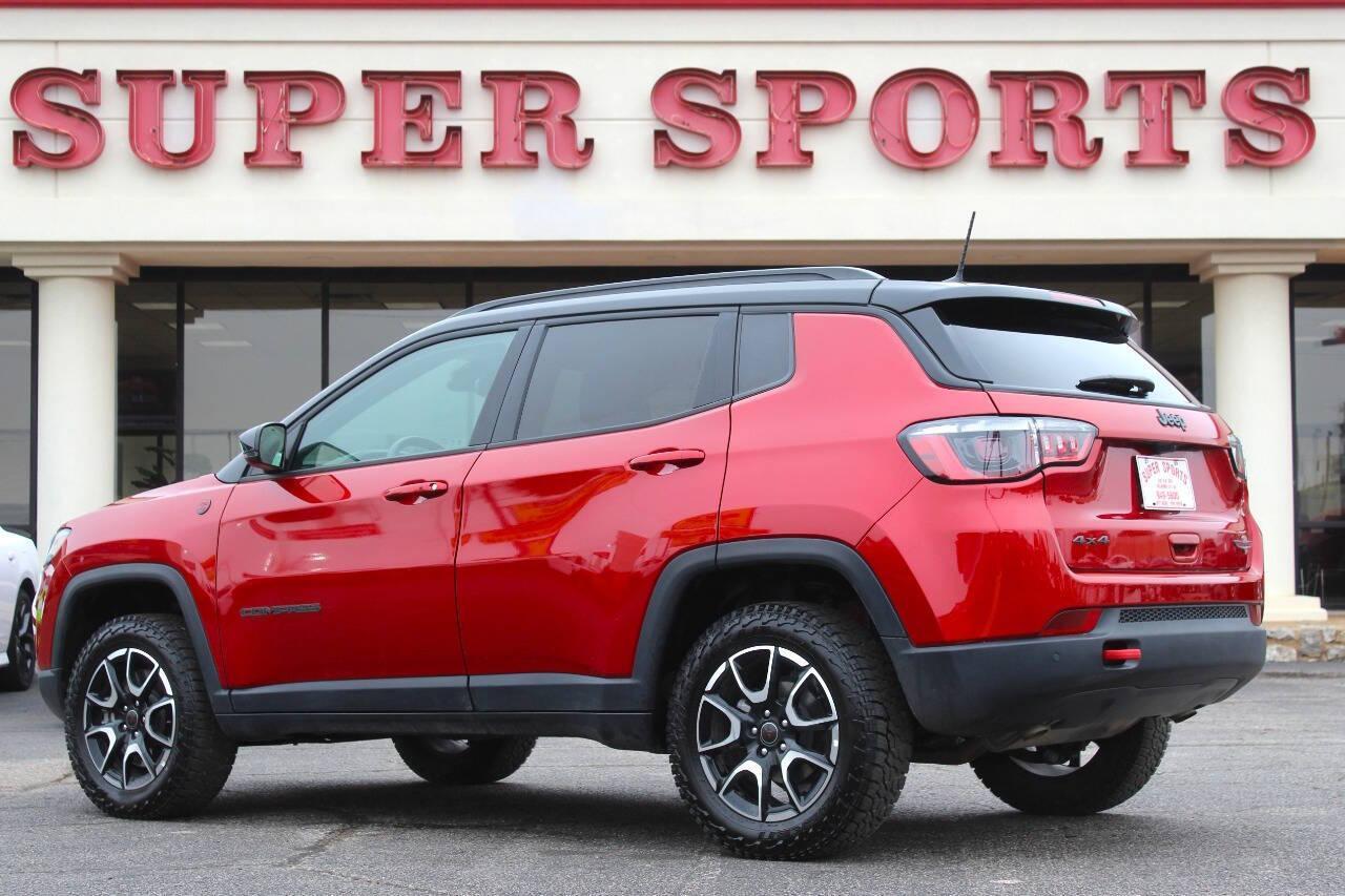 2025 Red Jeep Compass Trailhawk (3C4NJDDN4ST) with an 2.0L Turbo I4 200hp 221ft. lbs. 2.0L I4 engine, Automatic 8-Speed transmission, located at 4301 NW 39th , Oklahoma City, OK, 73112, (405) 949-5600, 35.512135, -97.598671 - NO DRIVERS LICENCE -NO FULL COVERAGE INSURANCE - NO CREDIT CHECK. COME ON OVER TO SUPERSPORTS, TAKE A LOOK AND TEST DRIVE. PLEASE GIVE US A CALL AT (405) 949-5600. NO LICENCIA DE CONDUCIR - NO SEGURO DE COBERTURA TOTAL - NO VERIFICACION DE CREDITO. VISITENOS EN SUPERSPORTS, MIRE NUESTRO - Photo#4