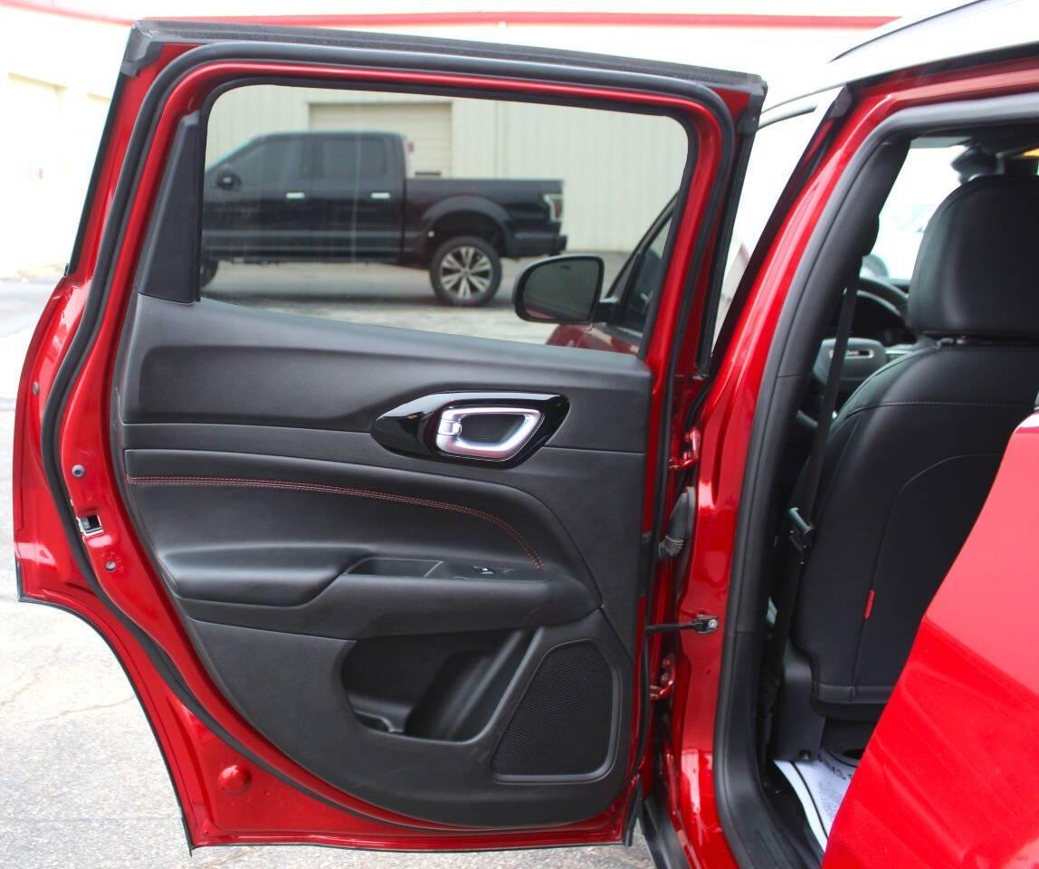 2025 Red Jeep Compass Trailhawk (3C4NJDDN4ST) with an 2.0L Turbo I4 200hp 221ft. lbs. 2.0L I4 engine, Automatic 8-Speed transmission, located at 4301 NW 39th , Oklahoma City, OK, 73112, (405) 949-5600, 35.512135, -97.598671 - NO DRIVERS LICENCE -NO FULL COVERAGE INSURANCE - NO CREDIT CHECK. COME ON OVER TO SUPERSPORTS, TAKE A LOOK AND TEST DRIVE. PLEASE GIVE US A CALL AT (405) 949-5600. NO LICENCIA DE CONDUCIR - NO SEGURO DE COBERTURA TOTAL - NO VERIFICACION DE CREDITO. VISITENOS EN SUPERSPORTS, MIRE NUESTRO - Photo#13