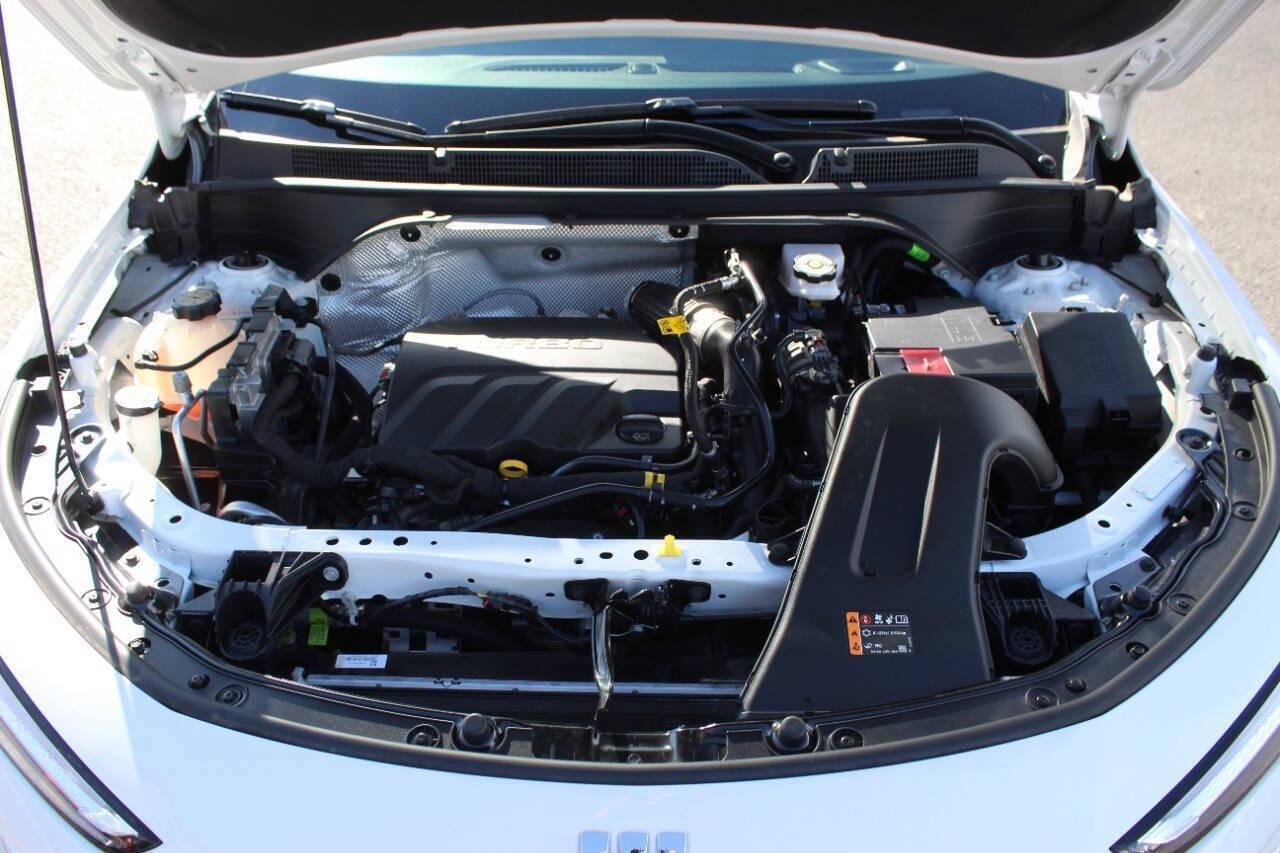 2025 White Buick Envista Preferred (KL47LAEPXSB) with an ECOTEC 1.2L Flex Fuel Turbo I3 137hp 162ft. lbs. 1.2L I3 engine, Automatic 6-Speed transmission, located at 4301 NW 39th , Oklahoma City, OK, 73112, (405) 949-5600, 35.512135, -97.598671 - NO DRIVERS LICENCE -NO FULL COVERAGE INSURANCE - NO CREDIT CHECK. COME ON OVER TO SUPERSPORTS, TAKE A LOOK AND TEST DRIVE. PLEASE GIVE US A CALL AT (405) 949-5600. NO LICENCIA DE CONDUCIR - NO SEGURO DE COBERTURA TOTAL - NO VERIFICACION DE CREDITO. VISITENOS EN SUPERSPORTS, MIRE NUESTRO - Photo#7