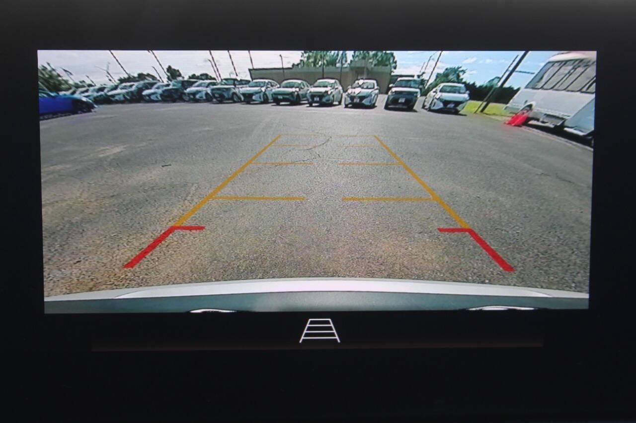 2025 White Buick Envista Preferred (KL47LAEPXSB) with an ECOTEC 1.2L Flex Fuel Turbo I3 137hp 162ft. lbs. 1.2L I3 engine, Automatic 6-Speed transmission, located at 4301 NW 39th , Oklahoma City, OK, 73112, (405) 949-5600, 35.512135, -97.598671 - NO DRIVERS LICENCE -NO FULL COVERAGE INSURANCE - NO CREDIT CHECK. COME ON OVER TO SUPERSPORTS, TAKE A LOOK AND TEST DRIVE. PLEASE GIVE US A CALL AT (405) 949-5600. NO LICENCIA DE CONDUCIR - NO SEGURO DE COBERTURA TOTAL - NO VERIFICACION DE CREDITO. VISITENOS EN SUPERSPORTS, MIRE NUESTRO - Photo#20