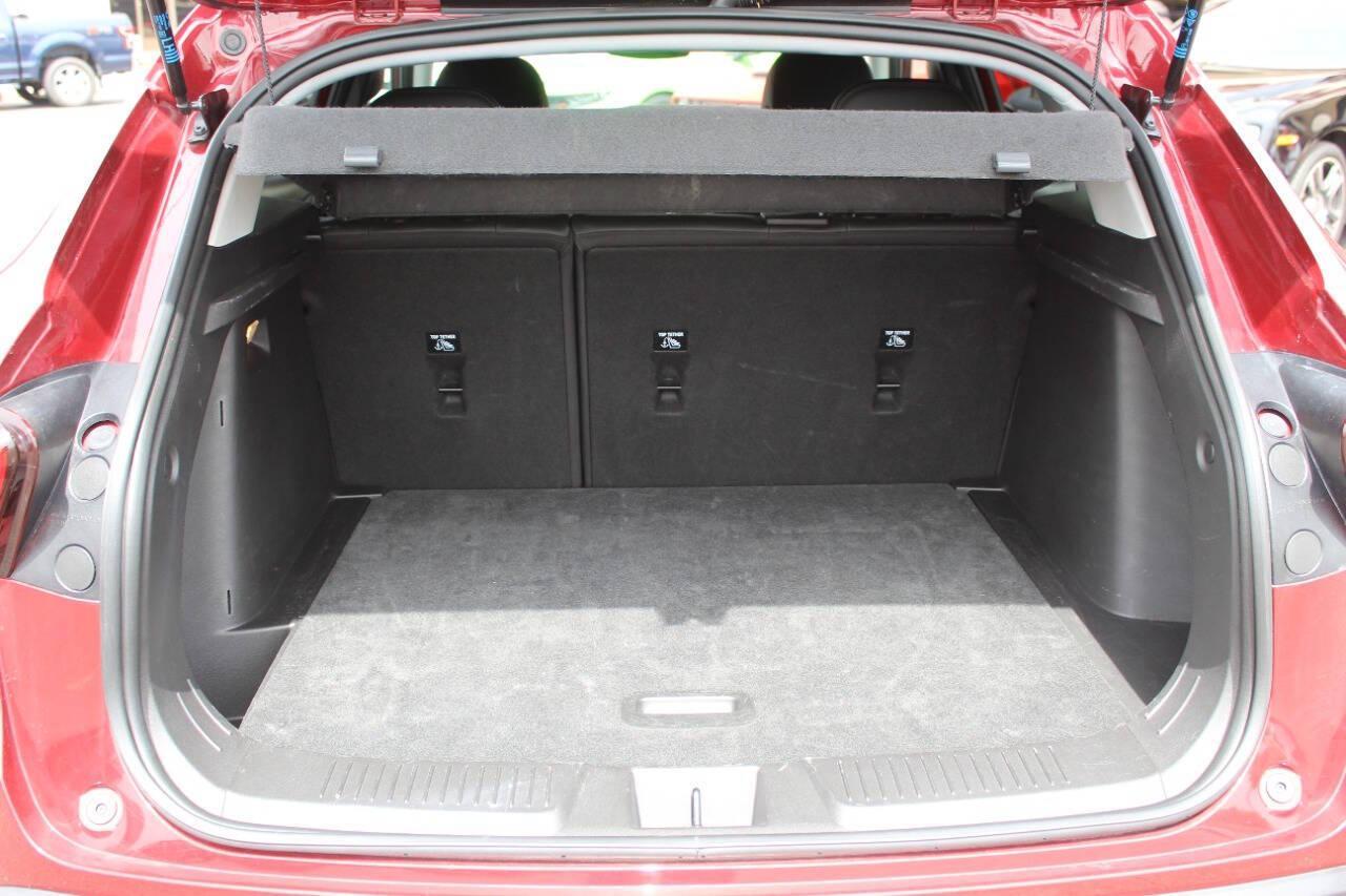 2025 Red Chevrolet Trax LT (KL77LHEP4SC) with an ECOTEC 1.2L Flex Fuel Turbo I3 137hp 162ft. lbs. 1.2L I3 engine, Automatic 6-Speed transmission, located at 4301 NW 39th , Oklahoma City, OK, 73112, (405) 949-5600, 35.512135, -97.598671 - NO DRIVERS LICENCE -NO FULL COVERAGE INSURANCE - NO CREDIT CHECK. COME ON OVER TO SUPERSPORTS, TAKE A LOOK AND TEST DRIVE. PLEASE GIVE US A CALL AT (405) 949-5600. NO LICENCIA DE CONDUCIR - NO SEGURO DE COBERTURA TOTAL - NO VERIFICACION DE CREDITO. VISITENOS EN SUPERSPORTS, MIRE NUESTRO - Photo#13