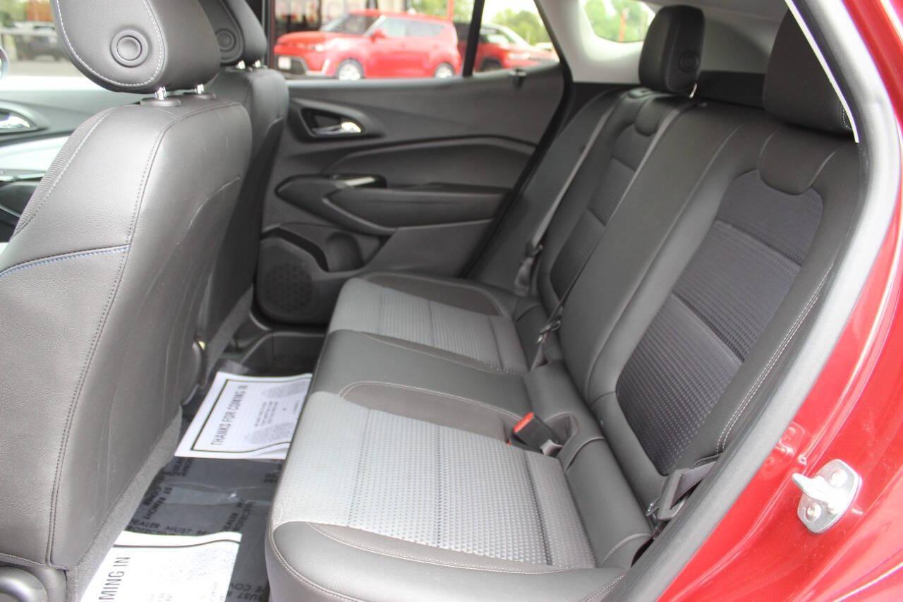 2025 Red Chevrolet Trax LT (KL77LHEP4SC) with an ECOTEC 1.2L Flex Fuel Turbo I3 137hp 162ft. lbs. 1.2L I3 engine, Automatic 6-Speed transmission, located at 4301 NW 39th , Oklahoma City, OK, 73112, (405) 949-5600, 35.512135, -97.598671 - NO DRIVERS LICENCE -NO FULL COVERAGE INSURANCE - NO CREDIT CHECK. COME ON OVER TO SUPERSPORTS, TAKE A LOOK AND TEST DRIVE. PLEASE GIVE US A CALL AT (405) 949-5600. NO LICENCIA DE CONDUCIR - NO SEGURO DE COBERTURA TOTAL - NO VERIFICACION DE CREDITO. VISITENOS EN SUPERSPORTS, MIRE NUESTRO - Photo#14