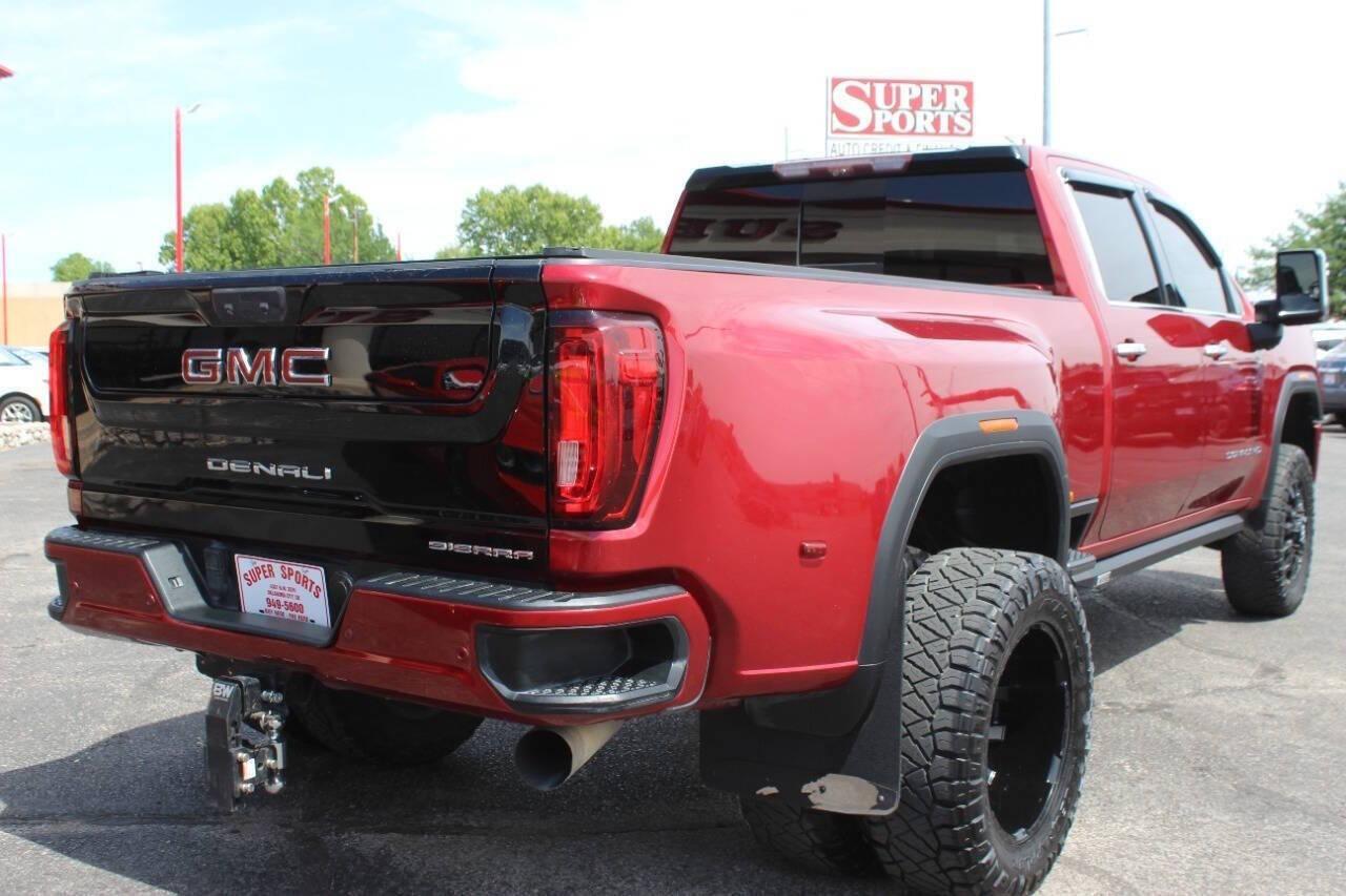 2020 Maroon GMC Sierra 3500HD Denali Crew Cab 4WD (1GT49WEY9LF) with an Duramax 6.6L Biodiesel Turbo V8 445hp 910ft. lbs. 6.6L V8 engine, Automatic 10-Speed transmission, located at 4301 NW 39th , Oklahoma City, OK, 73112, (405) 949-5600, 35.512135, -97.598671 - NO DRIVERS LICENCE -NO FULL COVERAGE INSURANCE - NO CREDIT CHECK. COME ON OVER TO SUPERSPORTS, TAKE A LOOK AND TEST DRIVE. PLEASE GIVE US A CALL AT (405) 949-5600. NO LICENCIA DE CONDUCIR - NO SEGURO DE COBERTURA TOTAL - NO VERIFICACION DE CREDITO. VISITENOS EN SUPERSPORTS, MIRE NUESTRO - Photo#10
