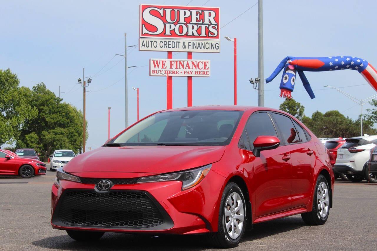 2021 Red Toyota Corolla LE (JTDEPMAE2MJ) with an 1.8L I4 139hp 126ft. lbs. 1.8L I4 engine, CVT transmission, located at 4301 NW 39th , Oklahoma City, OK, 73112, (405) 949-5600, 35.512135, -97.598671 - NO DRIVERS LICENCE -NO FULL COVERAGE INSURANCE - NO CREDIT CHECK. COME ON OVER TO SUPERSPORTS, TAKE A LOOK AND TEST DRIVE. PLEASE GIVE US A CALL AT (405) 949-5600. NO LICENCIA DE CONDUCIR - NO SEGURO DE COBERTURA TOTAL - NO VERIFICACION DE CREDITO. VISITENOS EN SUPERSPORTS, MIRE NUEST - Photo#6