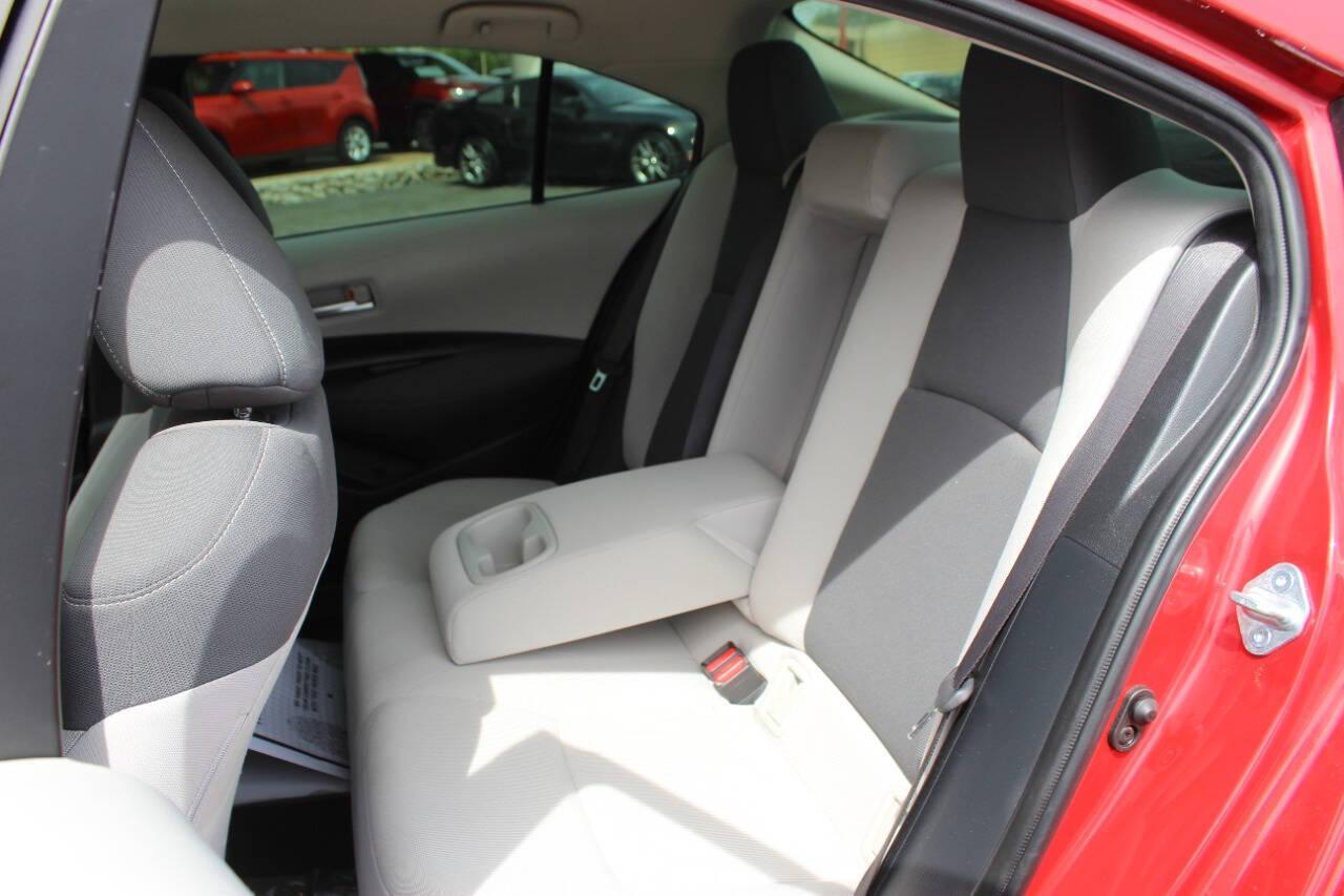 2021 Red Toyota Corolla LE (JTDEPMAE2MJ) with an 1.8L I4 139hp 126ft. lbs. 1.8L I4 engine, CVT transmission, located at 4301 NW 39th , Oklahoma City, OK, 73112, (405) 949-5600, 35.512135, -97.598671 - NO DRIVERS LICENCE -NO FULL COVERAGE INSURANCE - NO CREDIT CHECK. COME ON OVER TO SUPERSPORTS, TAKE A LOOK AND TEST DRIVE. PLEASE GIVE US A CALL AT (405) 949-5600. NO LICENCIA DE CONDUCIR - NO SEGURO DE COBERTURA TOTAL - NO VERIFICACION DE CREDITO. VISITENOS EN SUPERSPORTS, MIRE NUEST - Photo#14