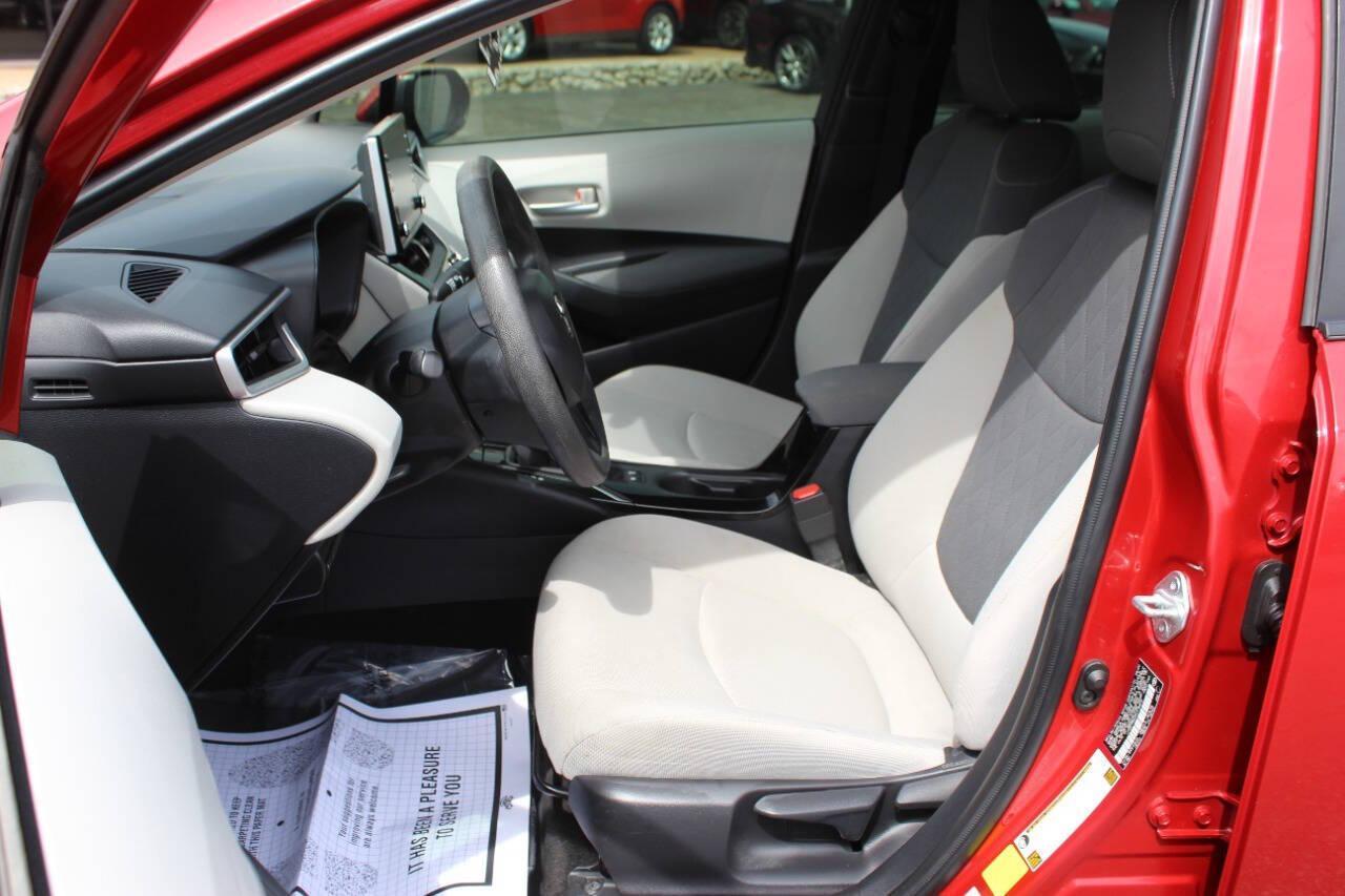 2021 Red Toyota Corolla LE (JTDEPMAE2MJ) with an 1.8L I4 139hp 126ft. lbs. 1.8L I4 engine, CVT transmission, located at 4301 NW 39th , Oklahoma City, OK, 73112, (405) 949-5600, 35.512135, -97.598671 - NO DRIVERS LICENCE -NO FULL COVERAGE INSURANCE - NO CREDIT CHECK. COME ON OVER TO SUPERSPORTS, TAKE A LOOK AND TEST DRIVE. PLEASE GIVE US A CALL AT (405) 949-5600. NO LICENCIA DE CONDUCIR - NO SEGURO DE COBERTURA TOTAL - NO VERIFICACION DE CREDITO. VISITENOS EN SUPERSPORTS, MIRE NUEST - Photo#16