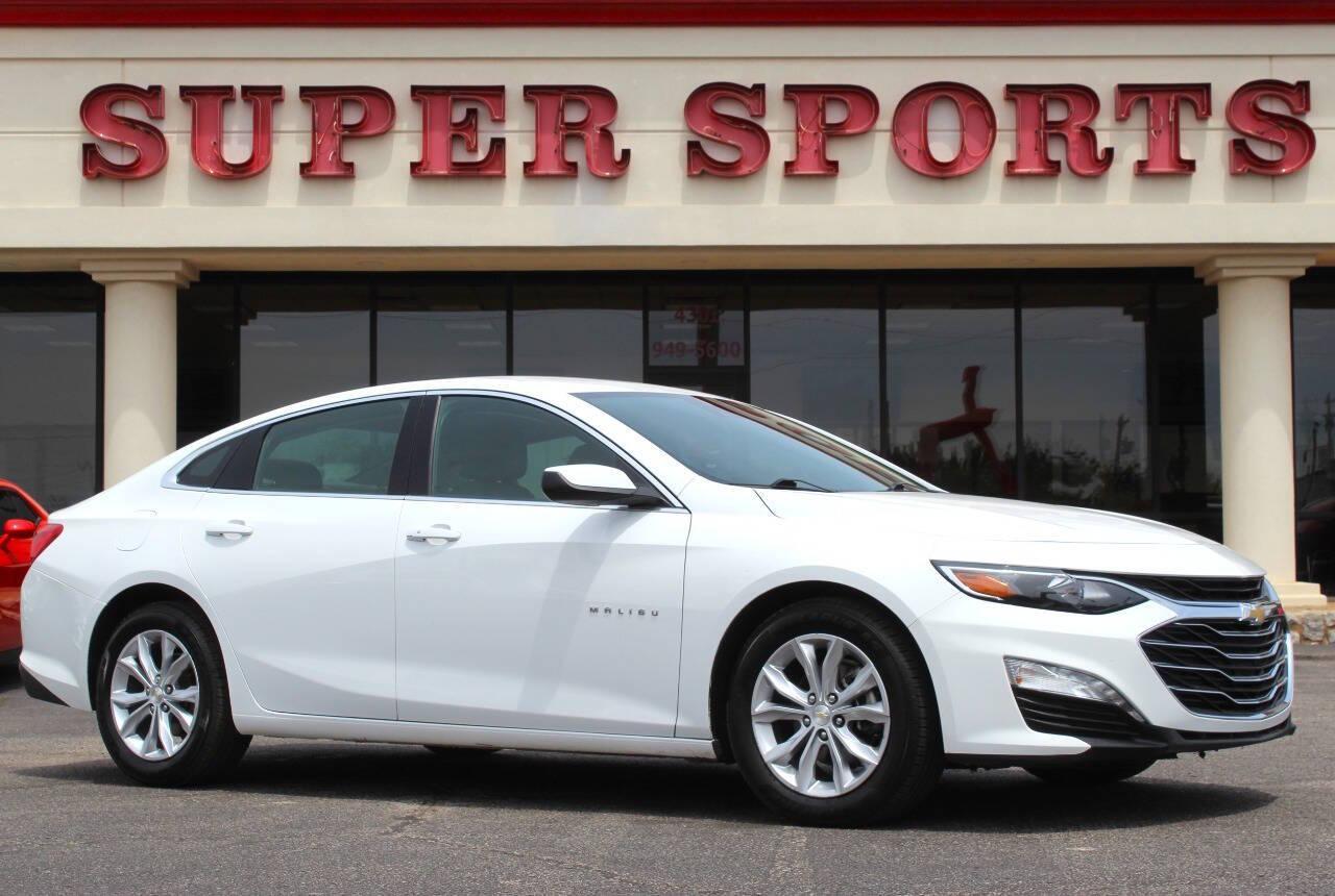 2023 Off White Chevrolet Malibu 1LT (1G1ZD5ST8PF) with an Ecotec 1.5L Turbo I4 160hp 184ft. lbs. 1.5L I4 engine, CVT transmission, located at 4301 NW 39th , Oklahoma City, OK, 73112, (405) 949-5600, 35.512135, -97.598671 - NO DRIVERS LICENCE -NO FULL COVERAGE INSURANCE - NO CREDIT CHECK. COME ON OVER TO SUPERSPORTS, TAKE A LOOK AND TEST DRIVE. PLEASE GIVE US A CALL AT (405) 949-5600. NO LICENCIA DE CONDUCIR - NO SEGURO DE COBERTURA TOTAL - NO VERIFICACION DE CREDITO. VISITENOS EN SUPERSPORTS, MIRE NUESTRO - Photo#0