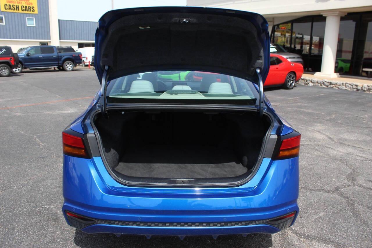 2025 Blue Nissan Altima 2.5 SV (1N4BL4DV0SN) with an 2.5L I4 188hp 180ft. lbs. 2.5L I4 engine, CVT transmission, located at 4301 NW 39th , Oklahoma City, OK, 73112, (405) 949-5600, 35.512135, -97.598671 - NO DRIVERS LICENCE -NO FULL COVERAGE INSURANCE - NO CREDIT CHECK. COME ON OVER TO SUPERSPORTS, TAKE A LOOK AND TEST DRIVE. PLEASE GIVE US A CALL AT (405) 949-5600. NO LICENCIA DE CONDUCIR - NO SEGURO DE COBERTURA TOTAL - NO VERIFICACION DE CREDITO. VISITENOS EN SUPERSPORTS, MIRE NUESTRO N - Photo#12