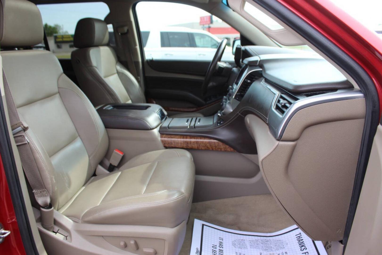 2015 Red Chevrolet Tahoe LTZ 4WD (1GNSKCKC8FR) with an EcoTec3 5.3L Flex Fuel V8 355hp 383ft. lbs. 5.3L V8 engine, Automatic 6-Speed transmission, located at 4301 NW 39th , Oklahoma City, OK, 73112, (405) 949-5600, 35.512135, -97.598671- Photo#8
