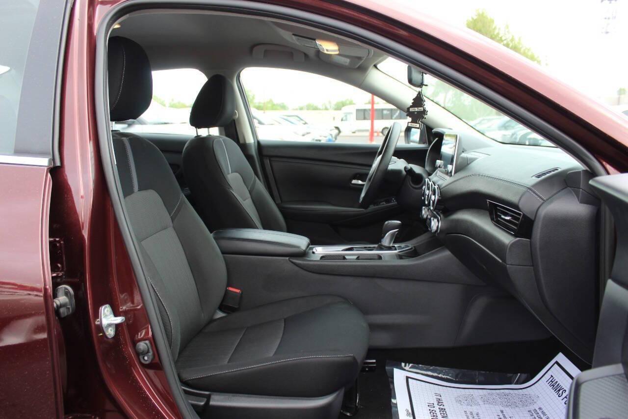 2025 Burgundy Nissan Sentra SV (3N1AB8CV3SY) with an 2.0L I4 149hp 146ft. lbs. 2.0L I4 engine, CVT transmission, located at 4301 NW 39th , Oklahoma City, OK, 73112, (405) 949-5600, 35.512135, -97.598671 - NO DRIVERS LICENCE -NO FULL COVERAGE INSURANCE - NO CREDIT CHECK. COME ON OVER TO SUPERSPORTS, TAKE A LOOK AND TEST DRIVE. PLEASE GIVE US A CALL AT (405) 949-5600. NO LICENCIA DE CONDUCIR - NO SEGURO DE COBERTURA TOTAL - NO VERIFICACION DE CREDITO. VISITENOS EN SUPERSPORTS, MIRE NUESTRO - Photo#8