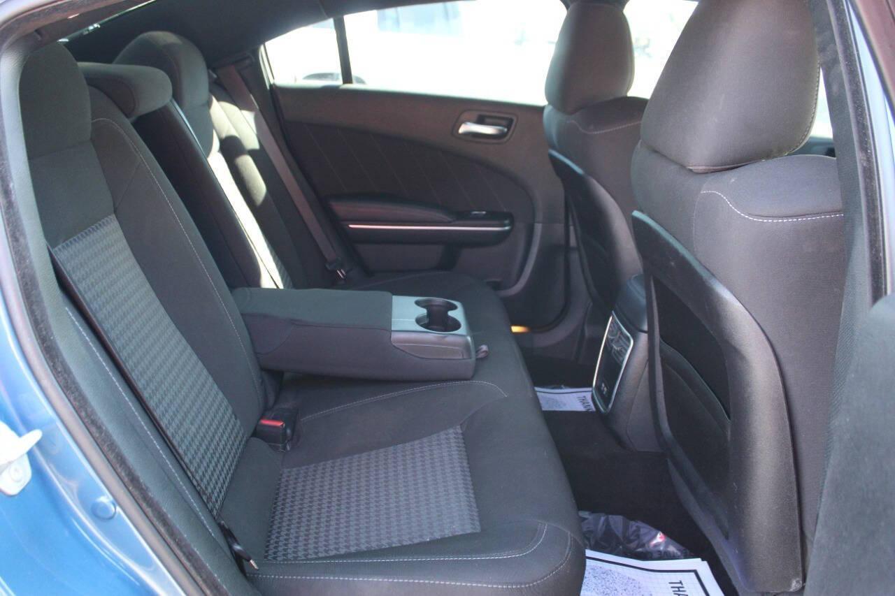 2023 Blue Dodge Charger GT (2C3CDXHG7PH) with an Pentastar 3.6L V6 300hp 264ft. lbs. 3.6L V6 engine, Automatic 8-Speed transmission, located at 4301 NW 39th , Oklahoma City, OK, 73112, (405) 949-5600, 35.512135, -97.598671 - NO DRIVERS LICENCE -NO FULL COVERAGE INSURANCE - NO CREDIT CHECK. COME ON OVER TO SUPERSPORTS, TAKE A LOOK AND TEST DRIVE. PLEASE GIVE US A CALL AT (405) 949-5600. NO LICENCIA DE CONDUCIR - NO SEGURO DE COBERTURA TOTAL - NO VERIFICACION DE CREDITO. VISITENOS EN SUPERSPORTS, MIRE NUESTRO - Photo#10
